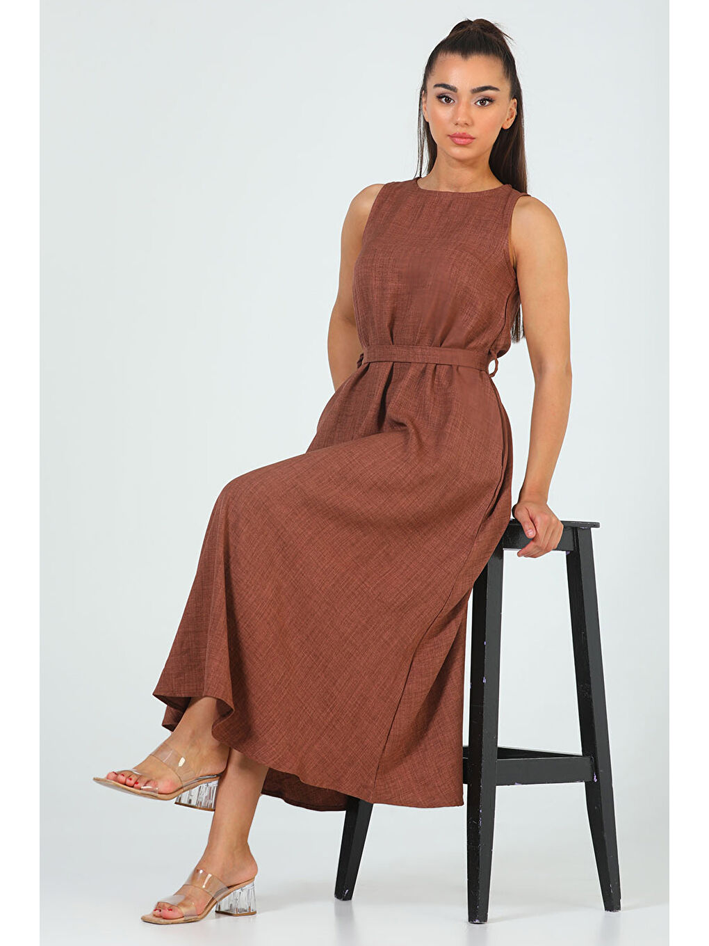 Kahverengi Kadın Bisiklet Yaka Cep Detaylı Bel Kuşaklı Uzun Elbise-3