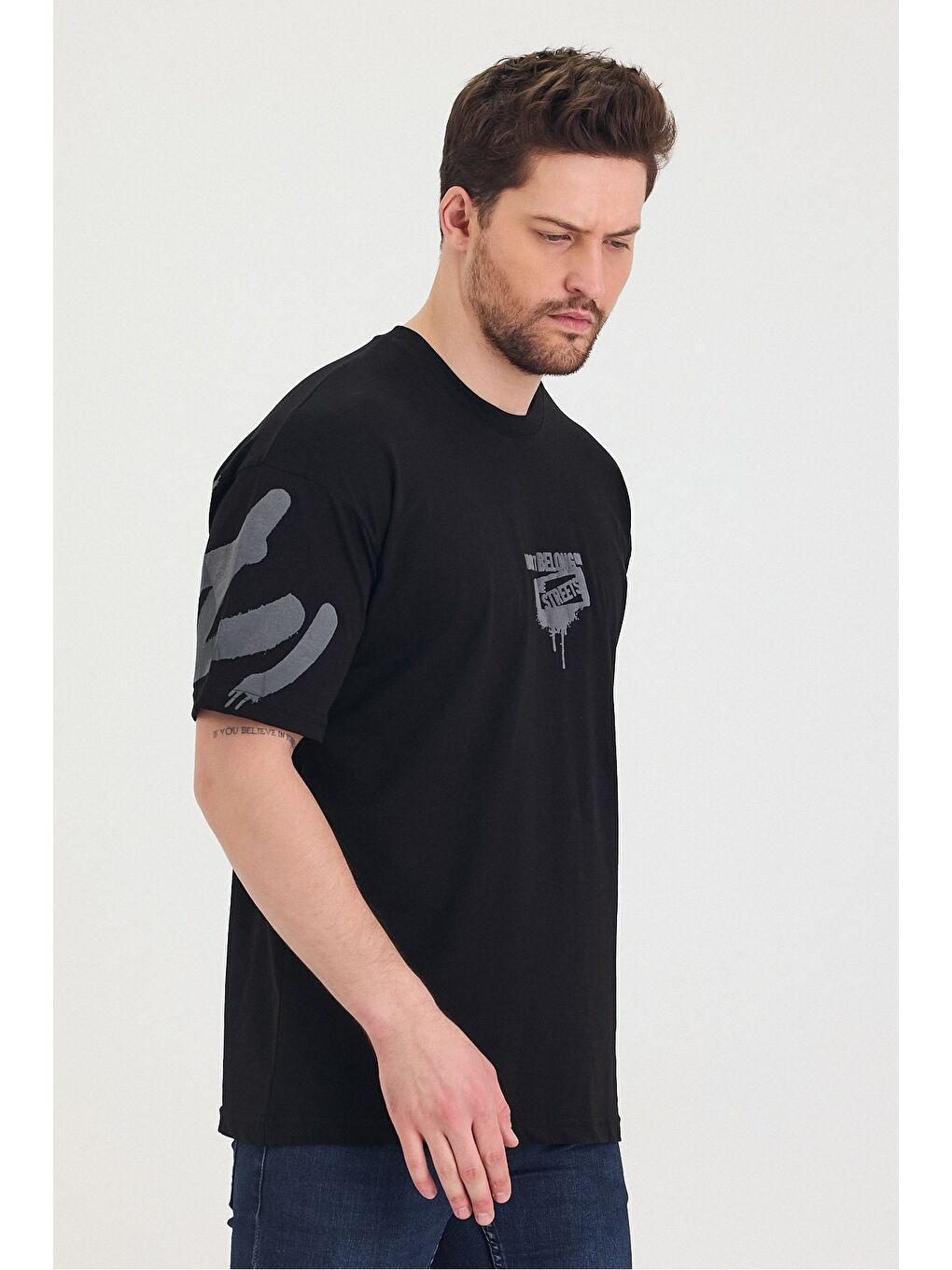 Siyah Bisiklet Yaka Oversize Ön ve Arka Baskılı Salaş Unisex Tişört-3