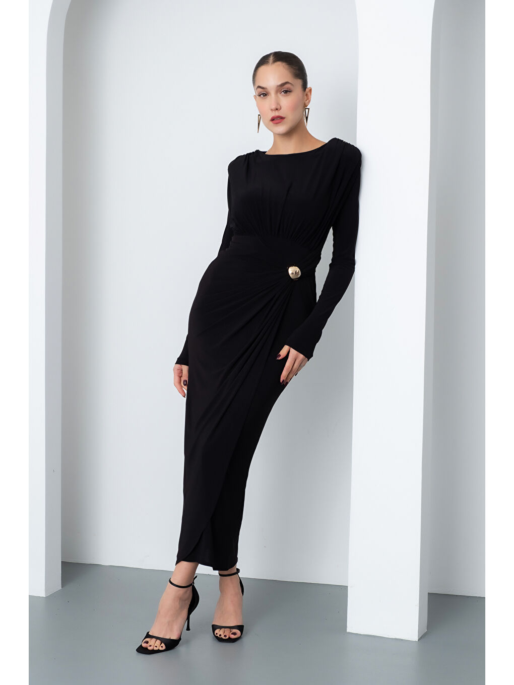Kadın Siyah Büzgü Detay Kruvaze Midi Elbise