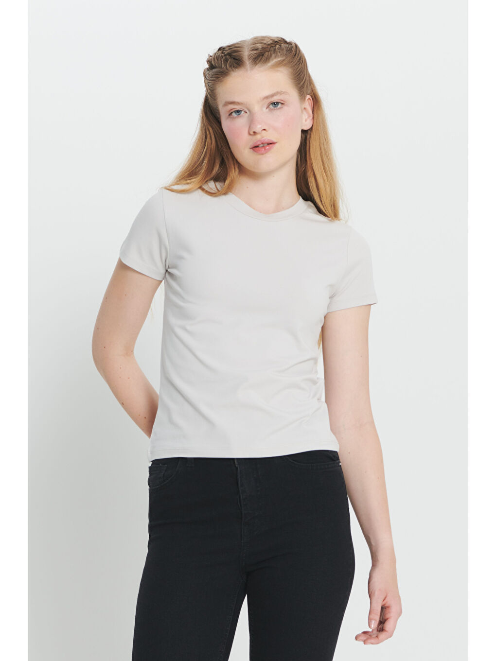 Bej Taş Slim Fit Dar Kesim Pamuklu Esnek Bisiklet Yaka Tişört