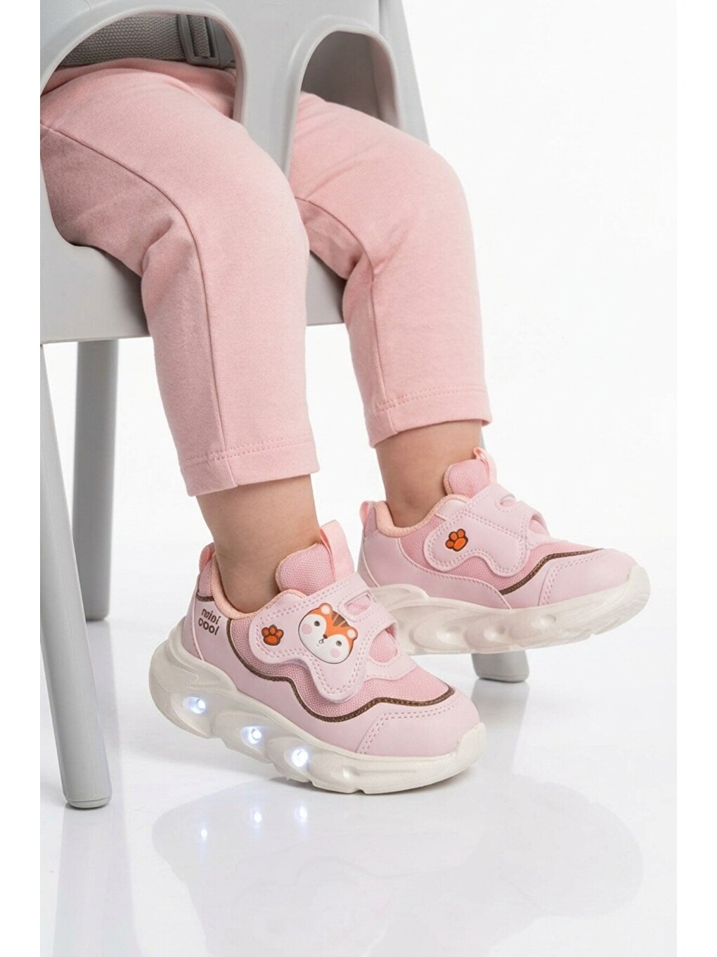 Pembe Pudra Cırtlı Işıklı Anatomik Bebek Spor Ayakkabı Sneaker Aria B-1
