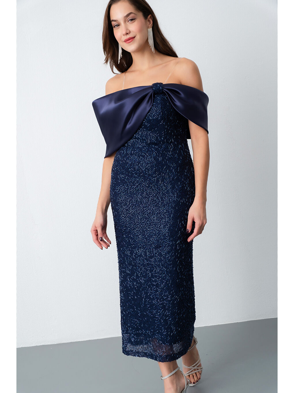 Kadın Lacivert Yaka Detay Boncuklu Midi Söz Nişan Abiye Elbise-2