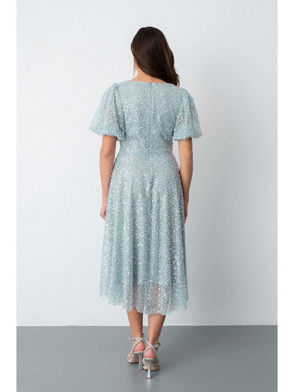 Kadın Mint Yeşili Balon Kol Pul Payet Midi Abiye Elbise-5