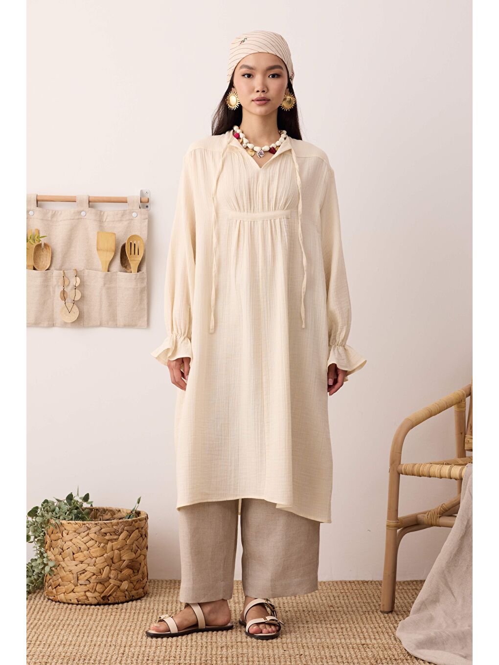 Bej Çok Büzgülü Müslin Tunik Kemik-2