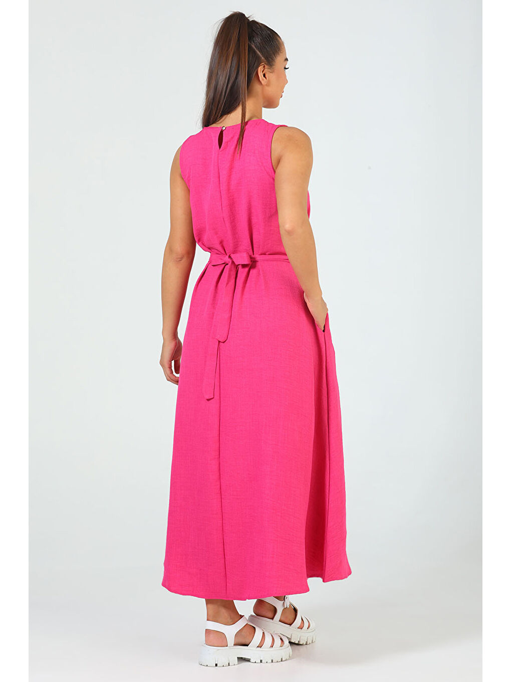 Fuşya Kadın Bisiklet Yaka Cep Detaylı Bel Kuşaklı Uzun Elbise-6