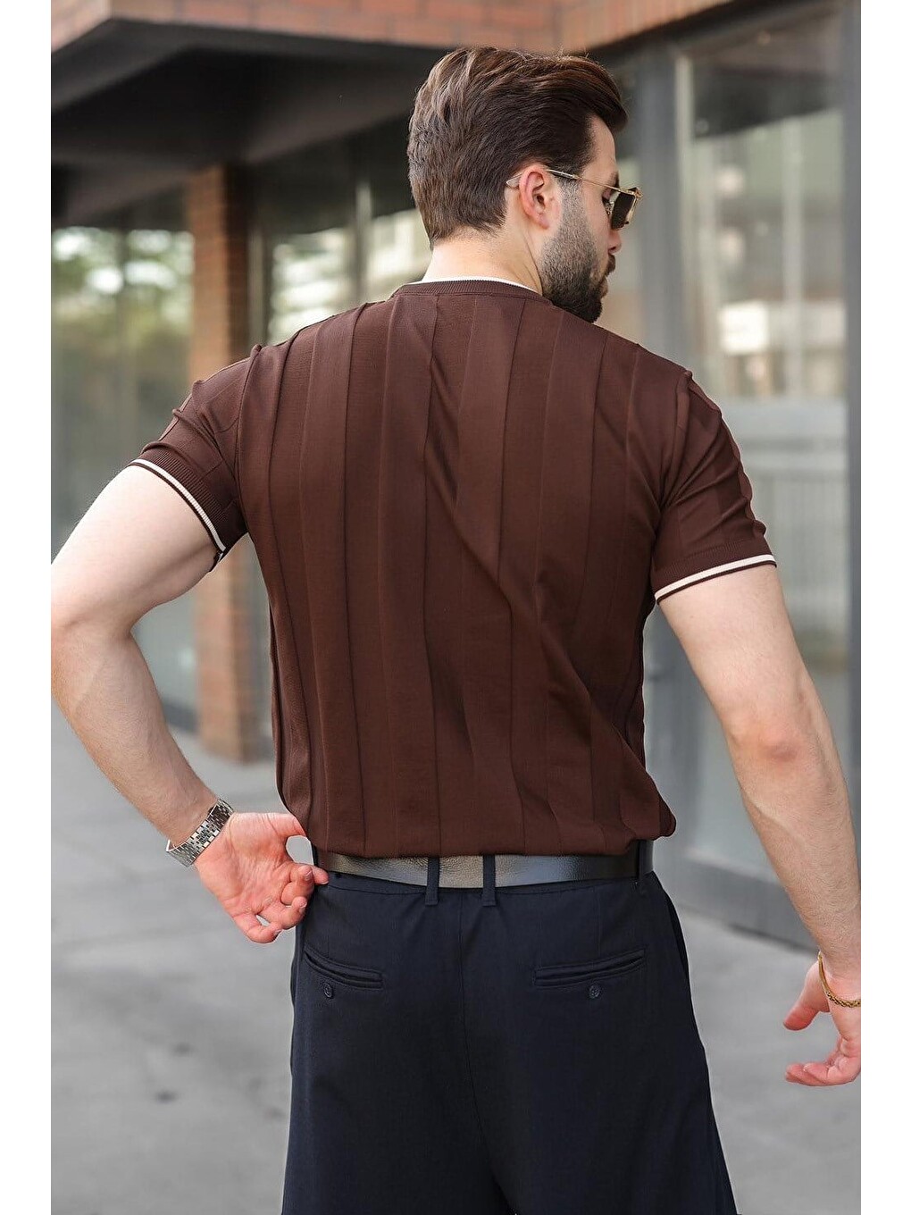 Kahverengi Bisiklet Yaka Regular Fit Triko Erkek Tişört E7487-3