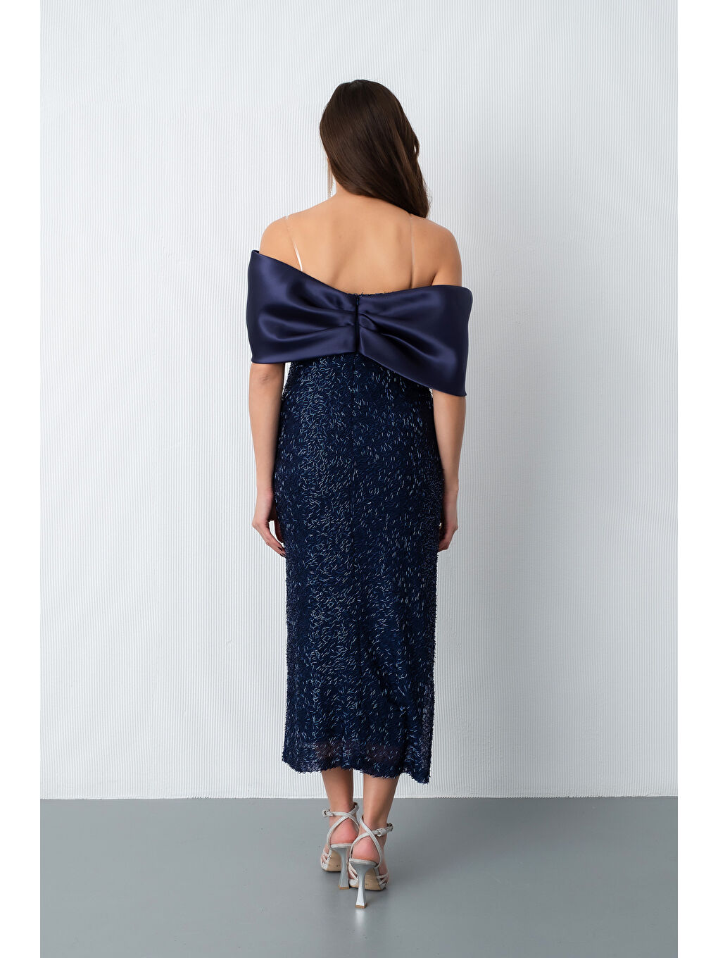 Kadın Lacivert Yaka Detay Boncuklu Midi Söz Nişan Abiye Elbise-5