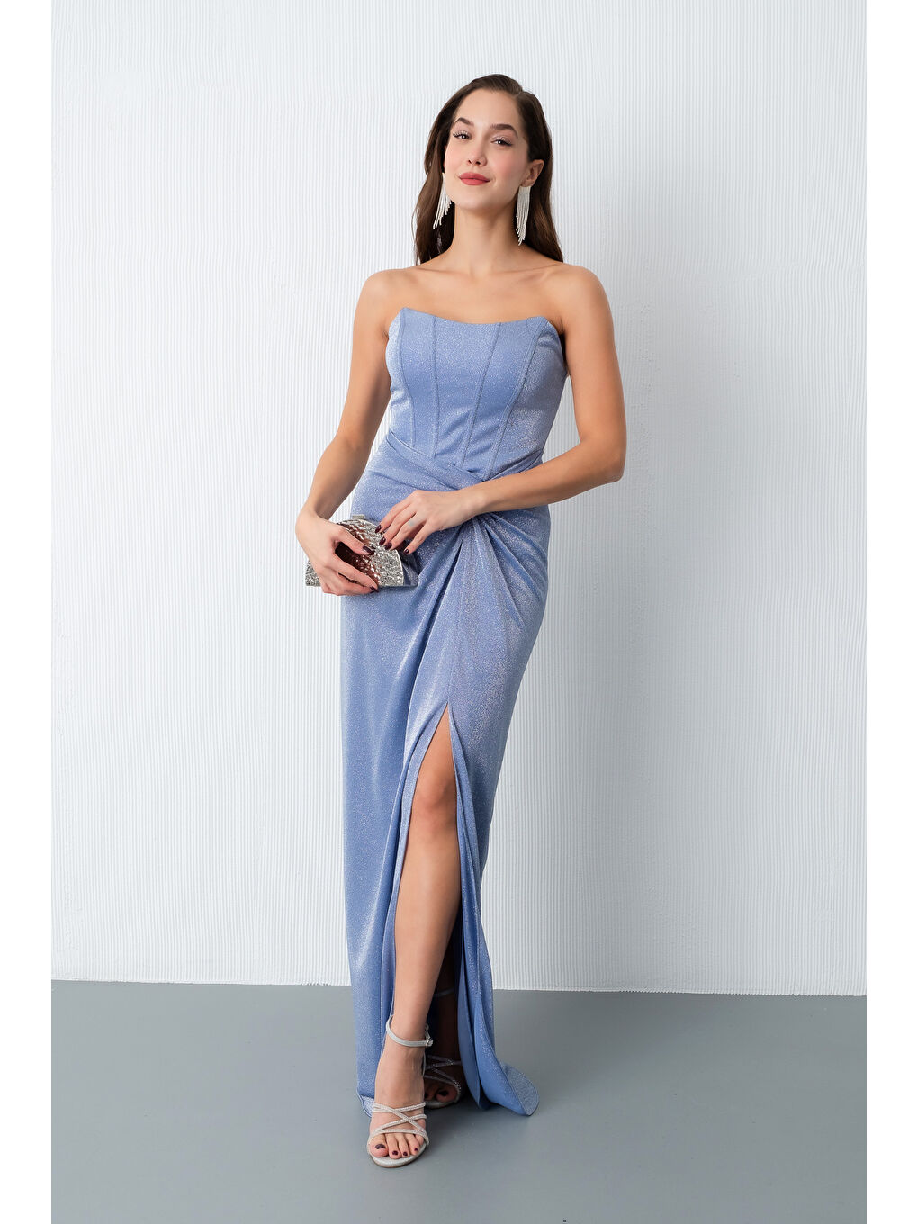 Kadın İndigo Straplez Simli Örme Abiye Elbise-1