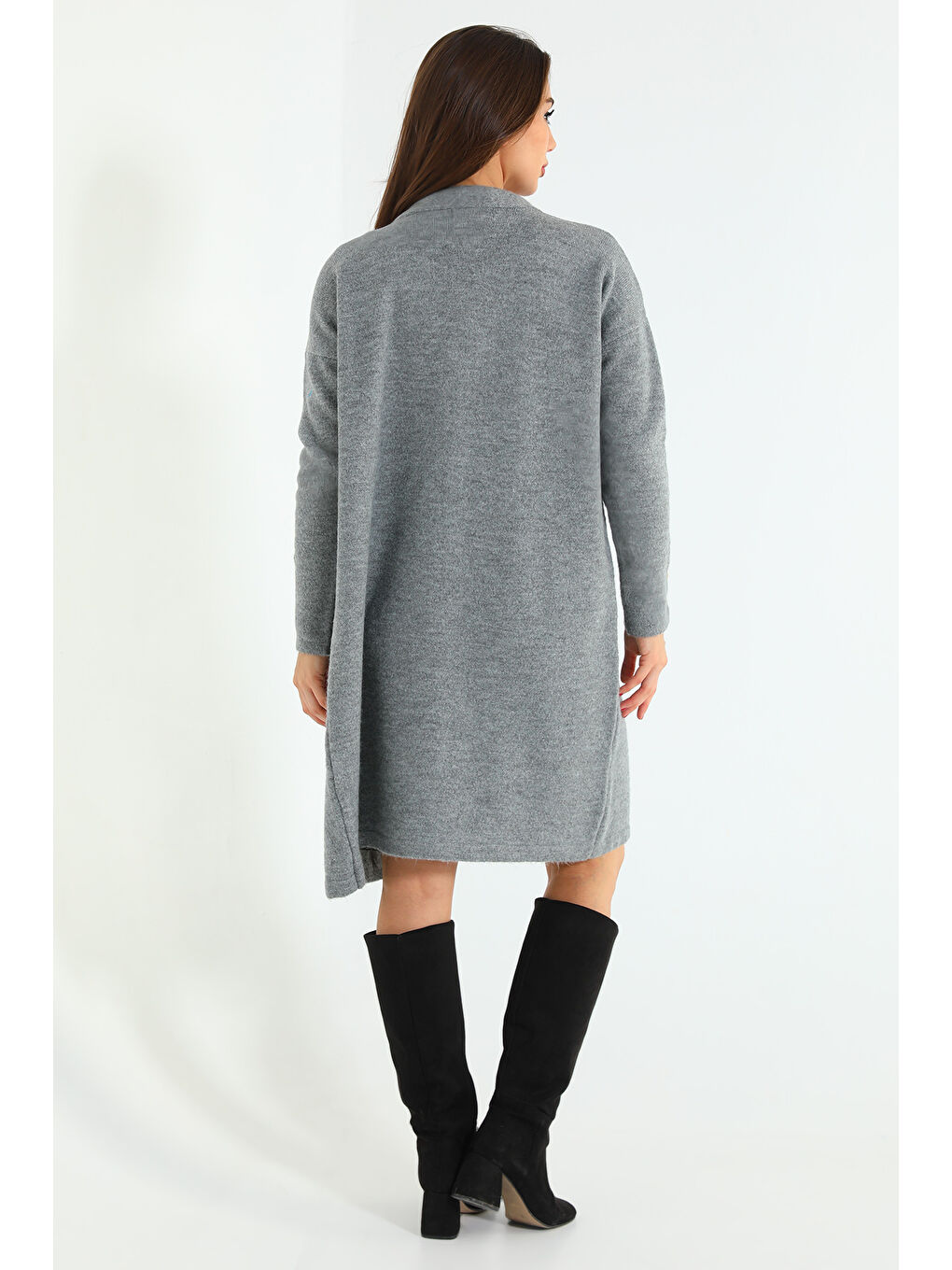 Gri Kadın Ön Düğmeli Salaş Triko Hırka-8