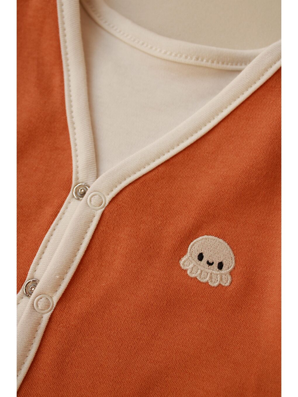 Kahverengi Ahtapot Nakışlı Çift Taraflı Yelek-6