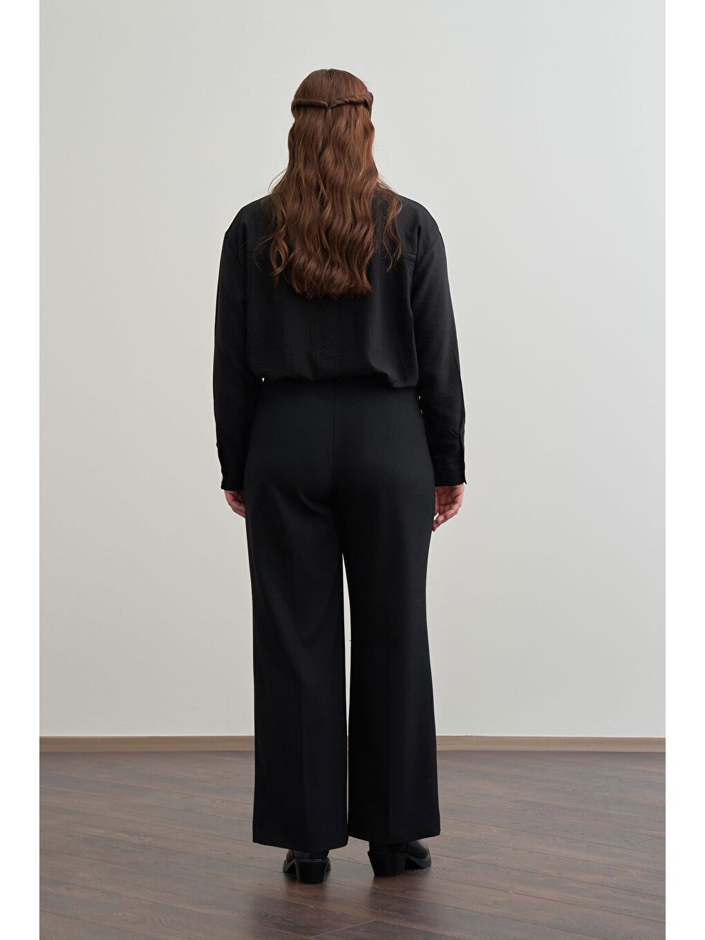 Siyah-Önü Pileli Polyviscon Pantolon-3