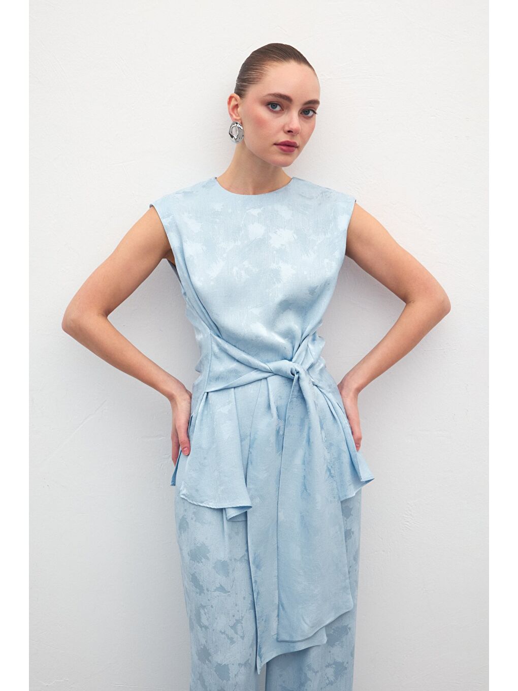 Camila Bluz - Bebe Mavi