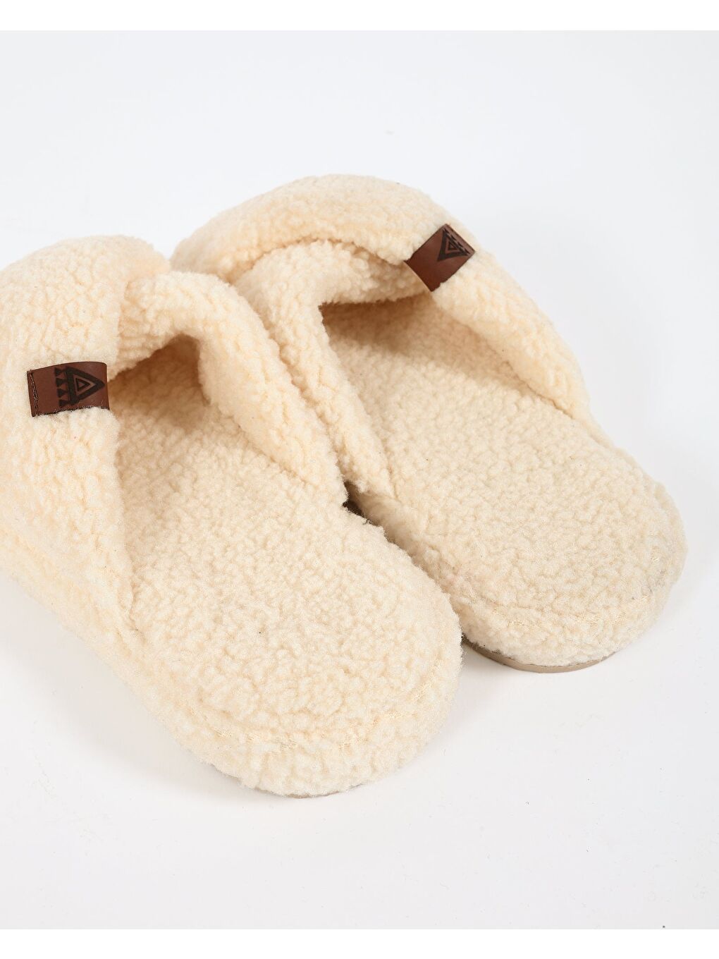 Bej Kadın Deri Etiket Detaylı Ev Terliği-JANA-2