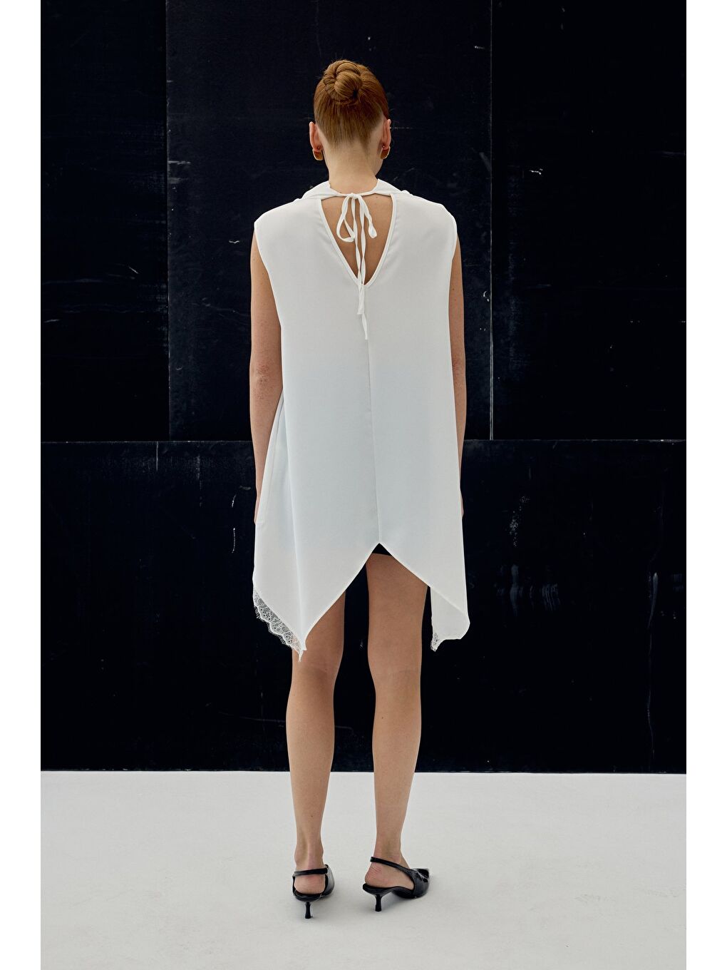 Dantel Detaylı Degaje Yaka Bluz - Ekru-7