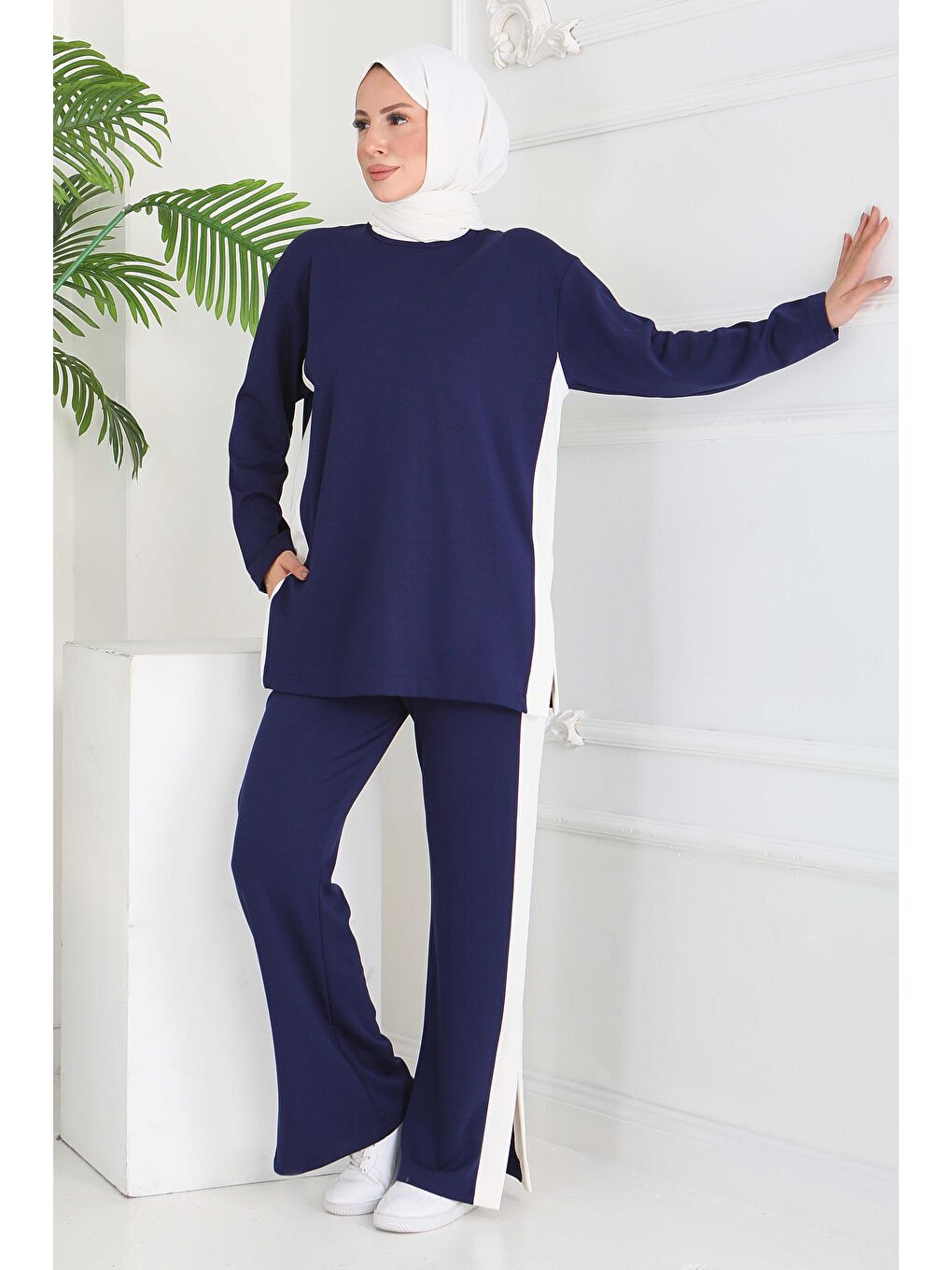 Garnili Yırtmaçlı Modal İkili Takım Lacivert - 28012-LACIVERT-2