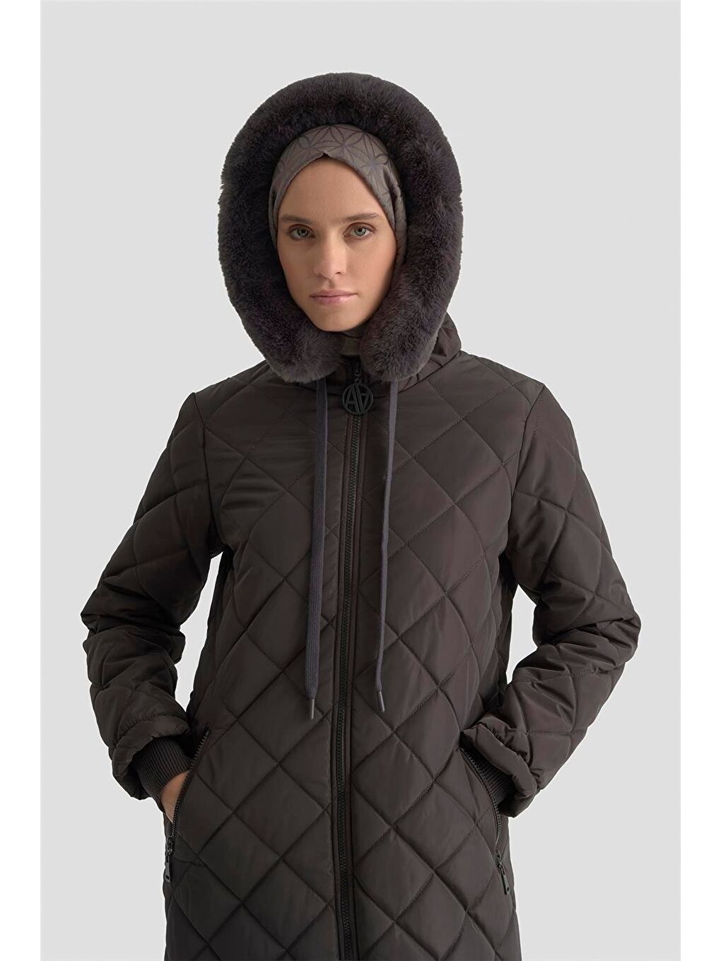 Kap 25Kt702 Antrasit-2