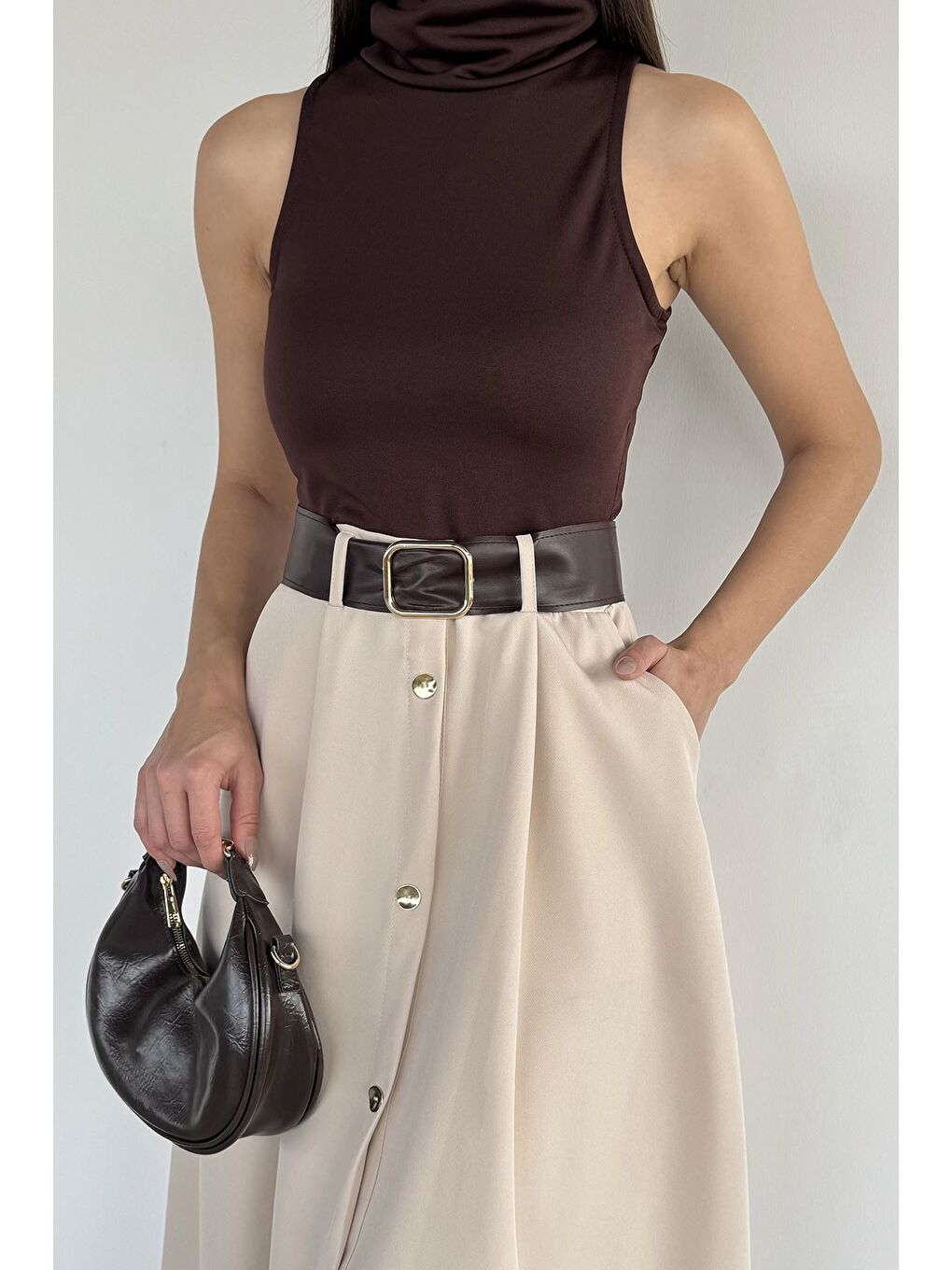 Kahverengi Kadın Balıkçı Yaka Çift Renkli Kemer Aksesuarlı Elbise-2