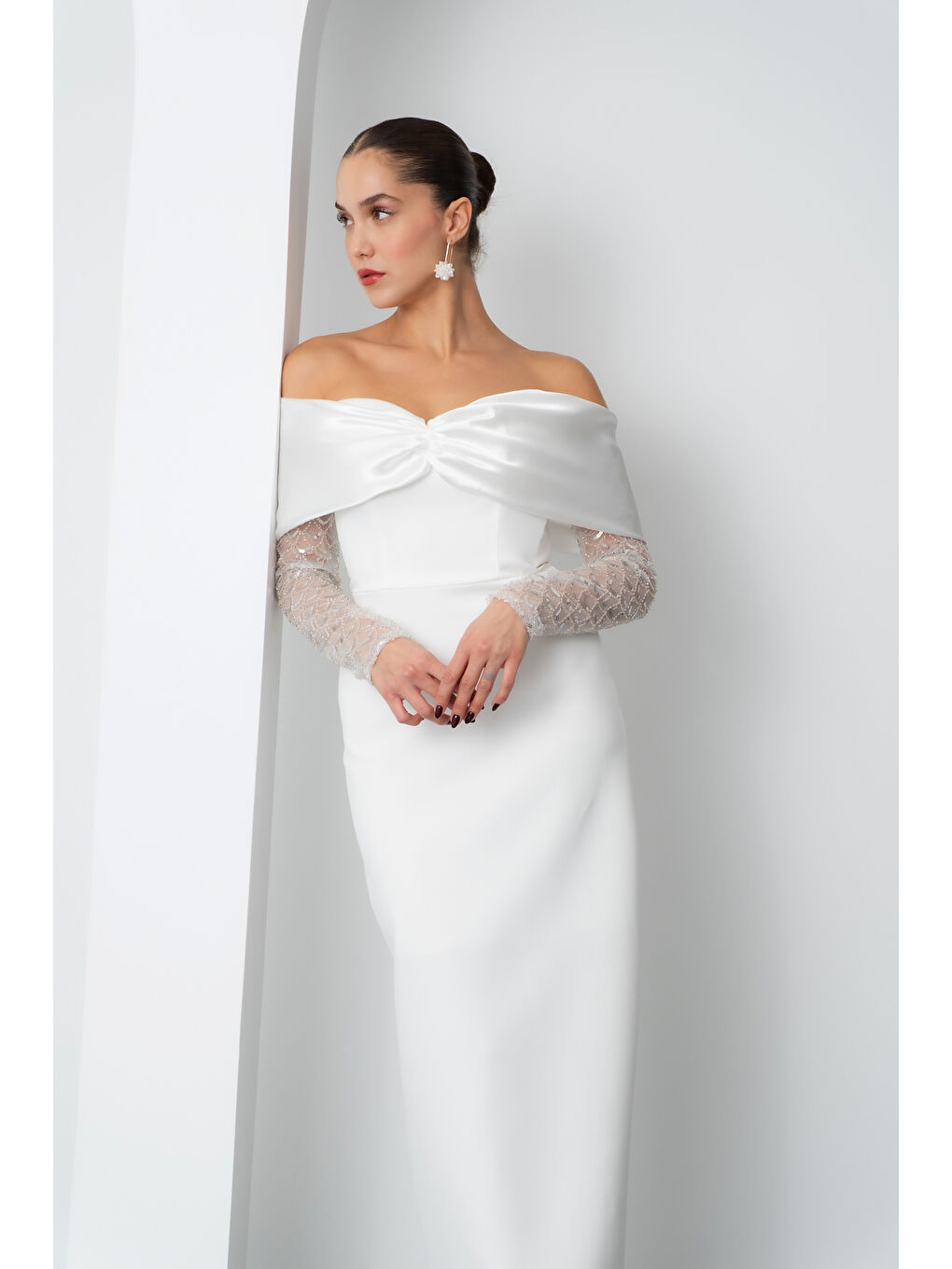 Kadın Beyaz Kol Detaylı Fiyonklu Söz Nişan Nikah Abiye Elbise-2