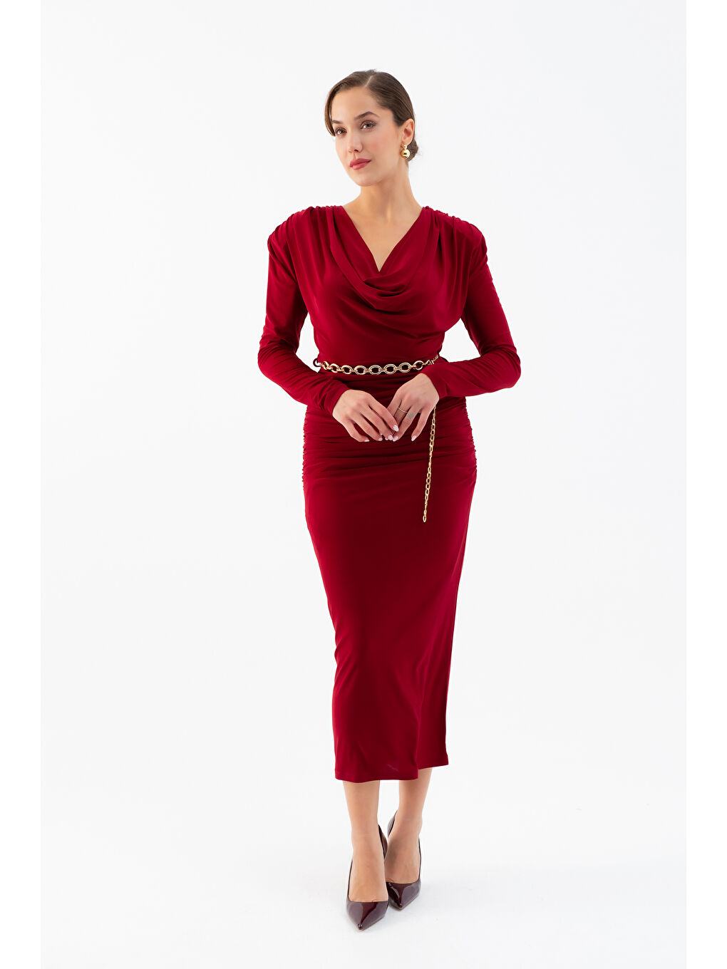 Kadın Bordo Degaje Yaka Zincir Kemerli Maxi Elbise-1