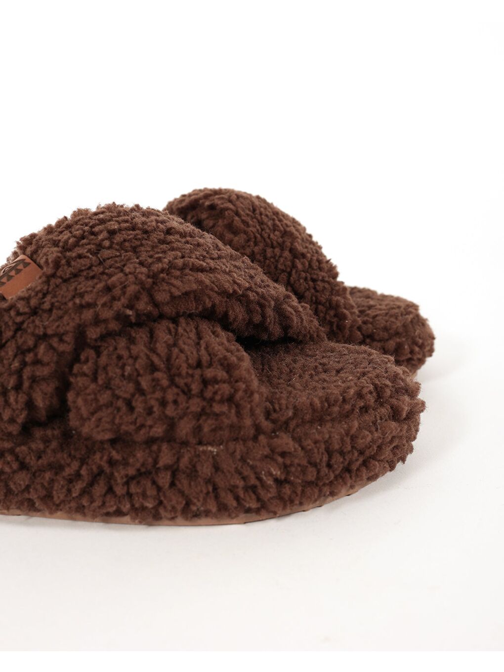 Kahverengi Kadın Deri Etiket Detaylı Ev Terliği-JANA-1