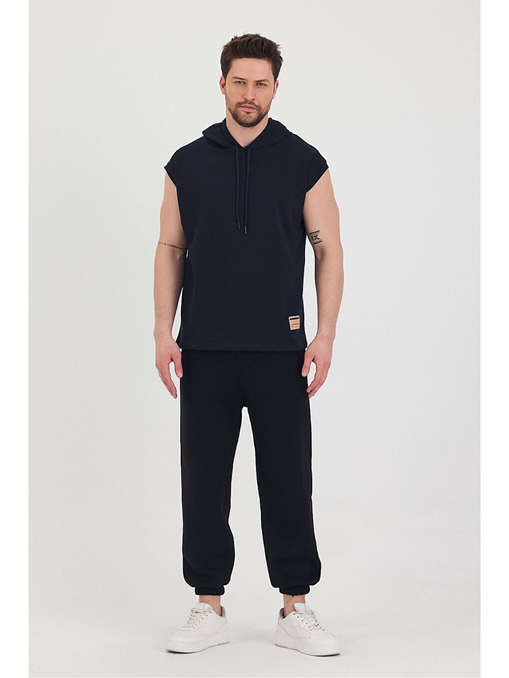 Lacivert Kapüşonlu Sıfır Kol Oversize Salaş Unisex Tişört-5