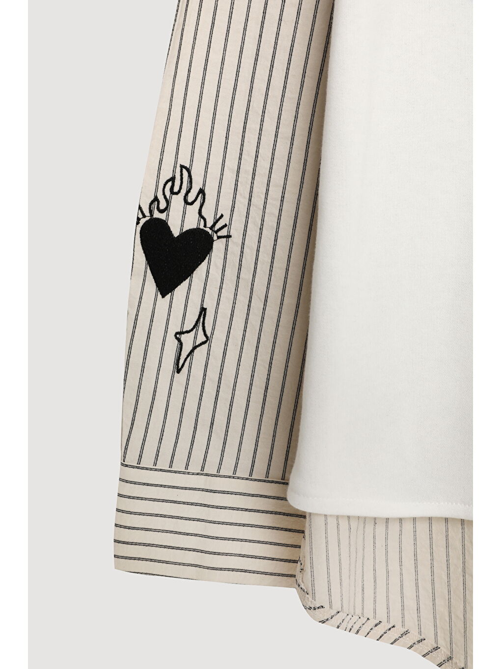 Çizgili Garnili Leopar Baskılı Sweatshirt Ekru-1