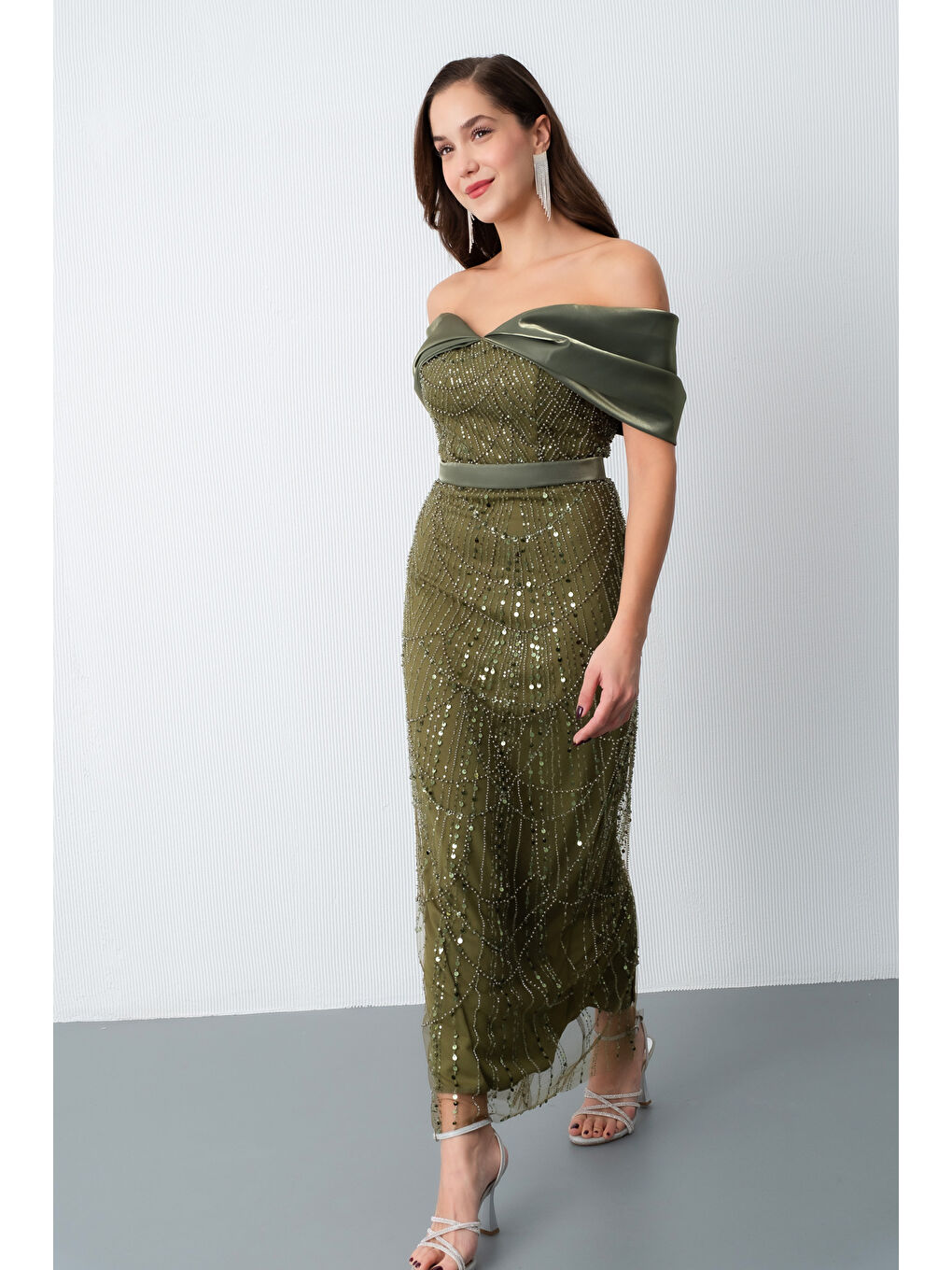 Kadın Haki Kayık Yaka Midi Boncuklu Abiye Elbise-2