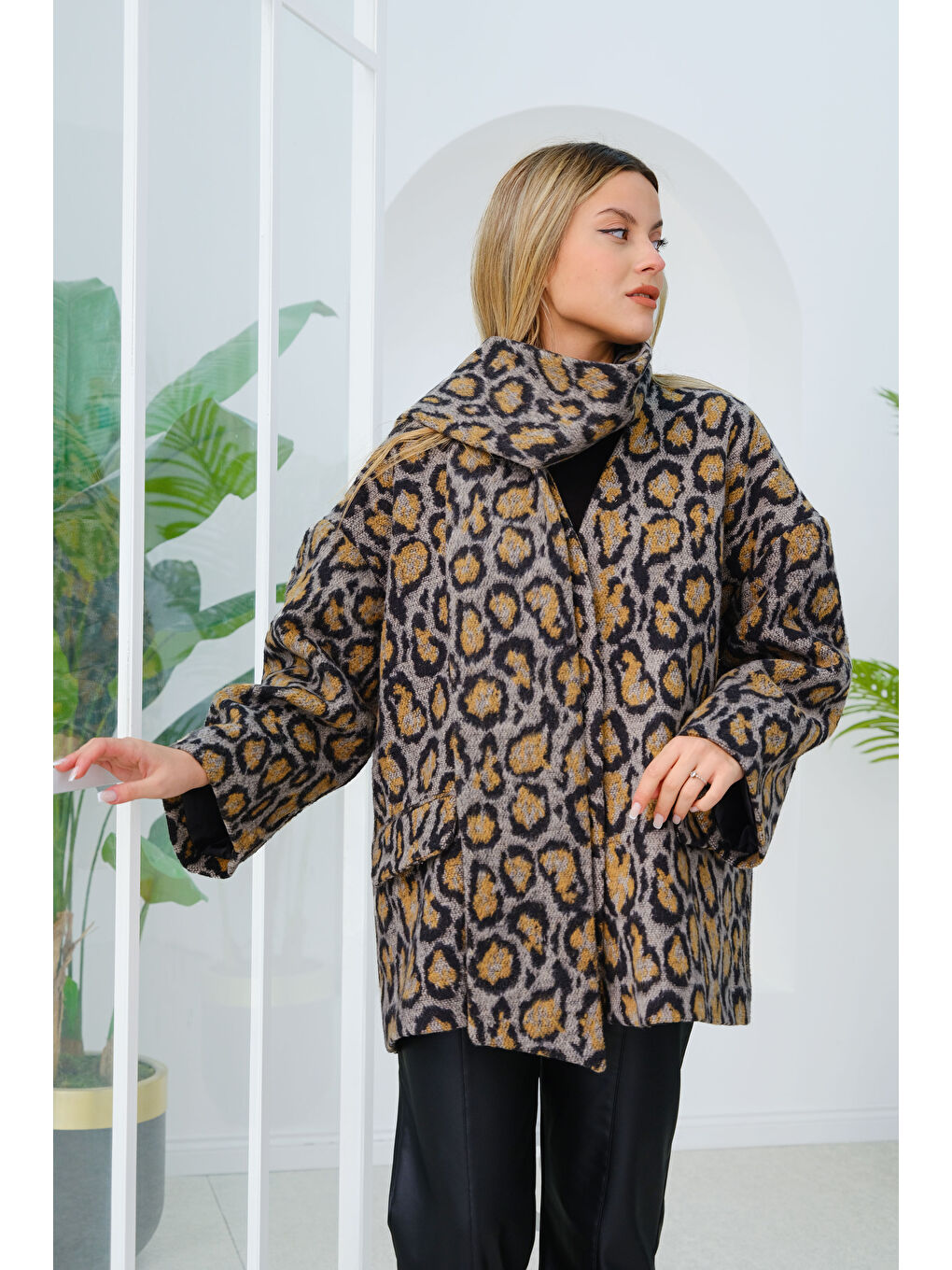 Locco Moda Atkı Aksesuarlı Leoparlı Kaşe Kahverengi - 3