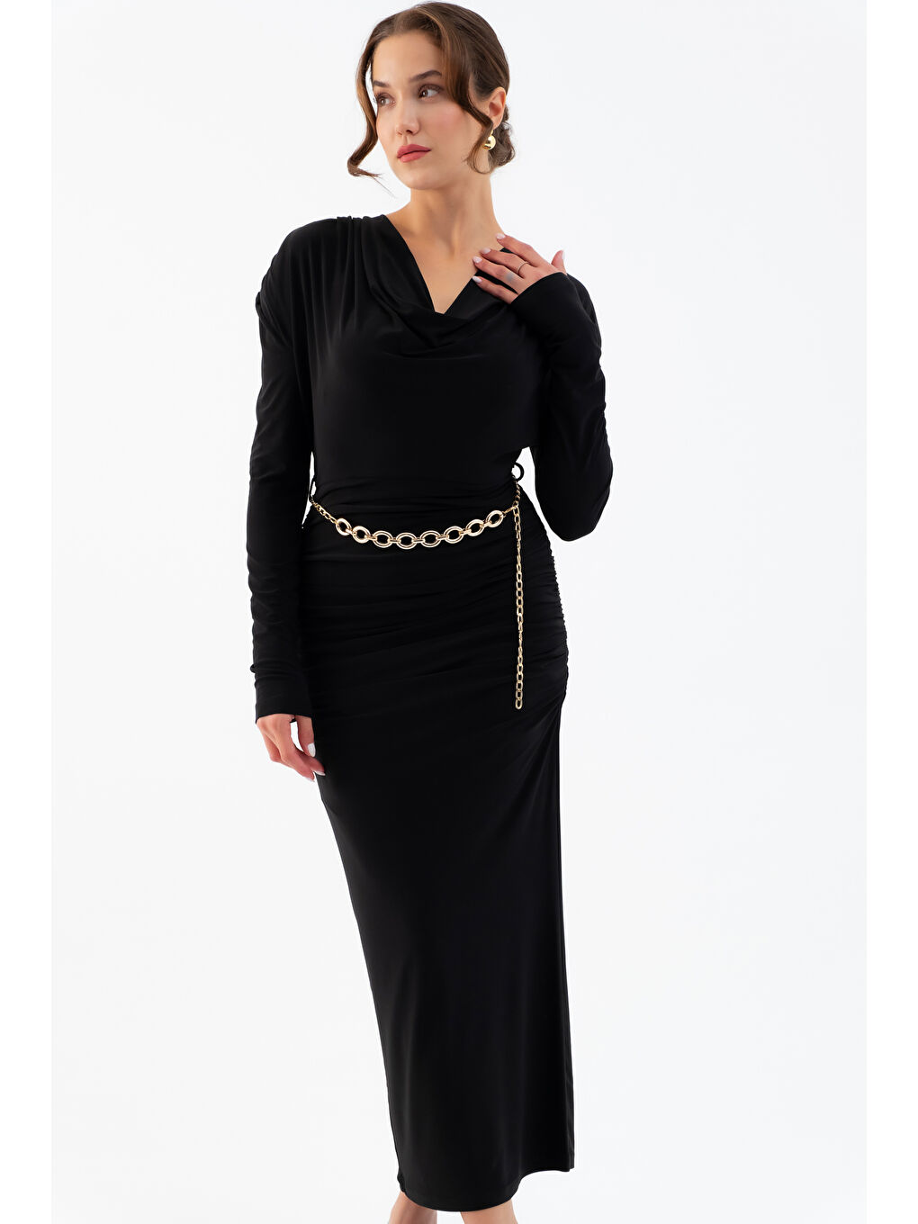 Kadın Siyah Degaje Yaka Zincir Kemerli Maxi Elbise-2