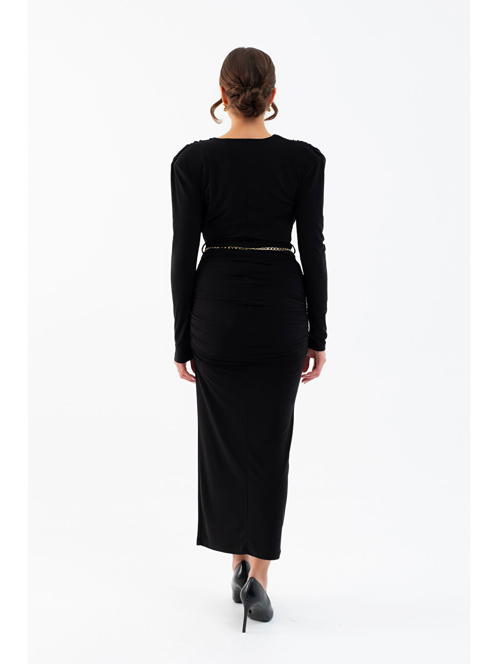 Kadın Siyah Degaje Yaka Zincir Kemerli Maxi Elbise-5