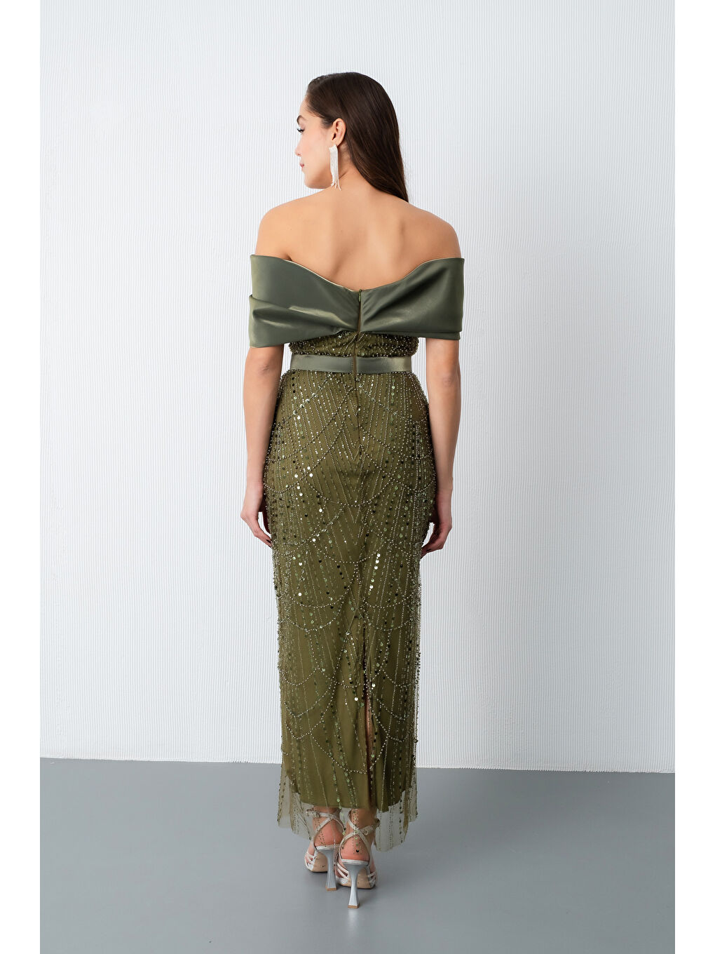 Kadın Haki Kayık Yaka Midi Boncuklu Abiye Elbise-5
