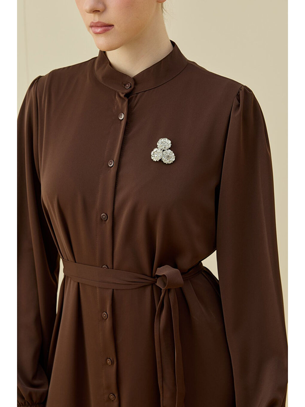 Broşlu Elbise 1669 Kahverengi-1