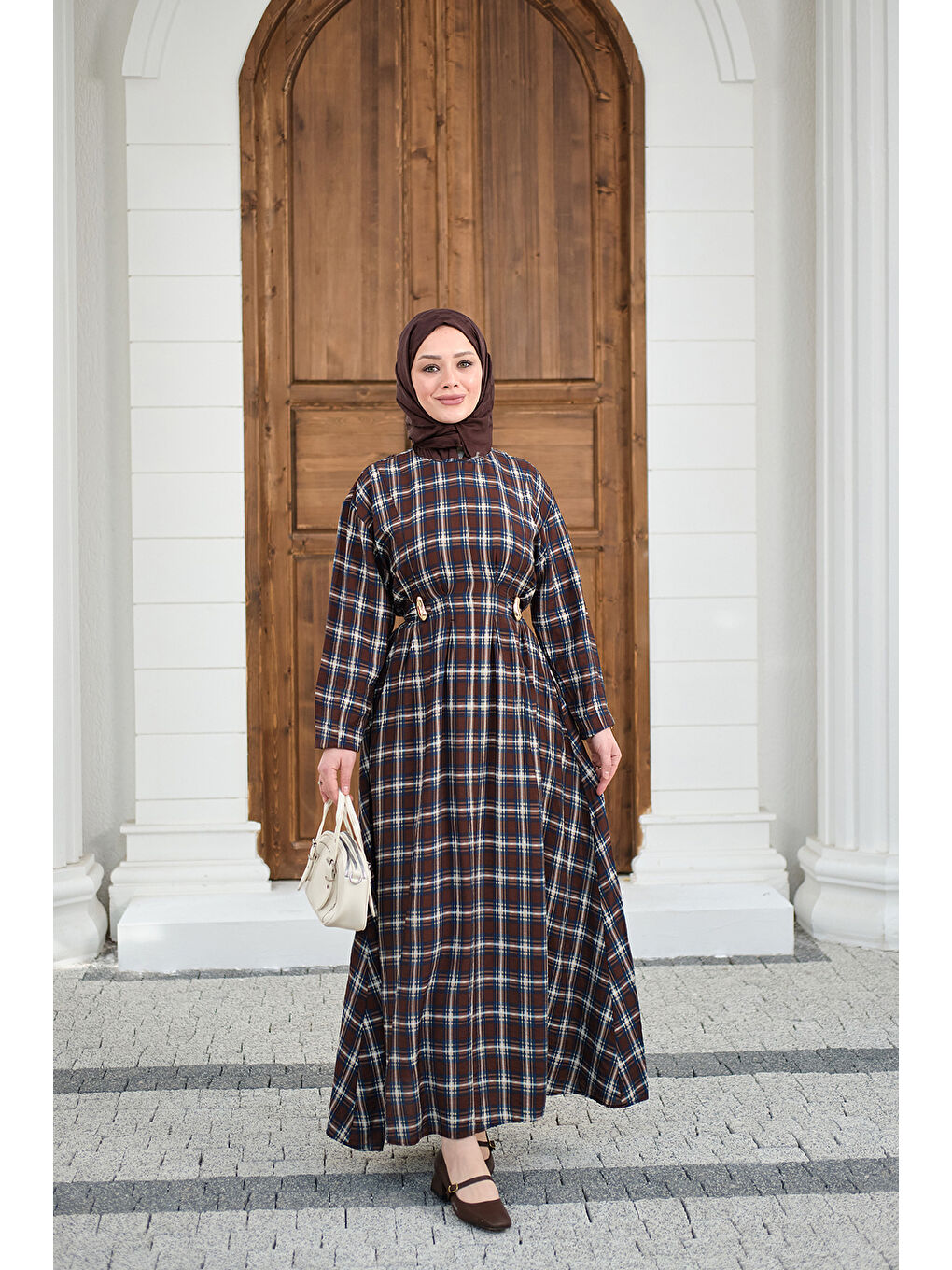 Kadın Ekose Desen Bronş Detay Arkadan Bağlamalı Elbise Kahverengi