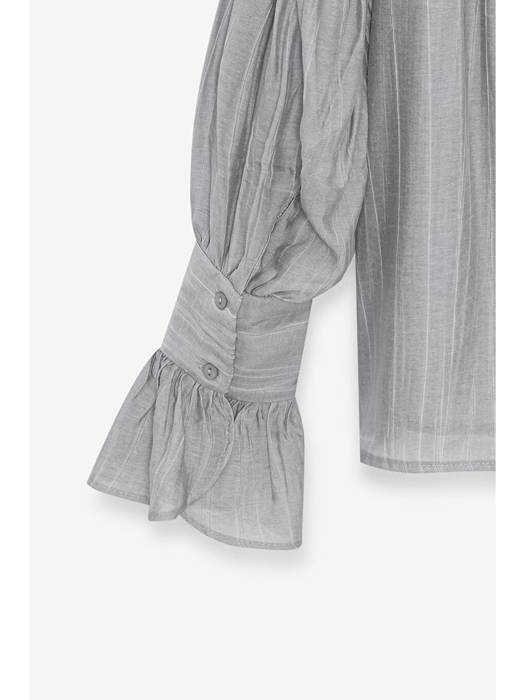 Gri Kadın Oversize Büzgülü Düşük Omuz Dokulu Gömlek - Manşet Detaylı-3