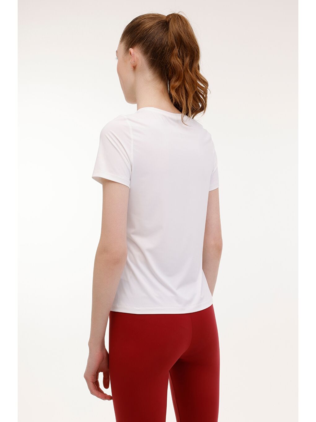 WL CHEN 11-162325105 4PR Beyaz Kadın Kısa Kol T-Shirt-1