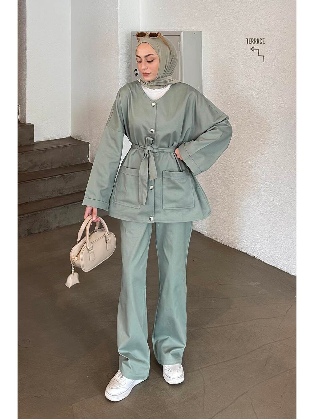 Kuşaklı Gabardin Takım Çağla Yeşili