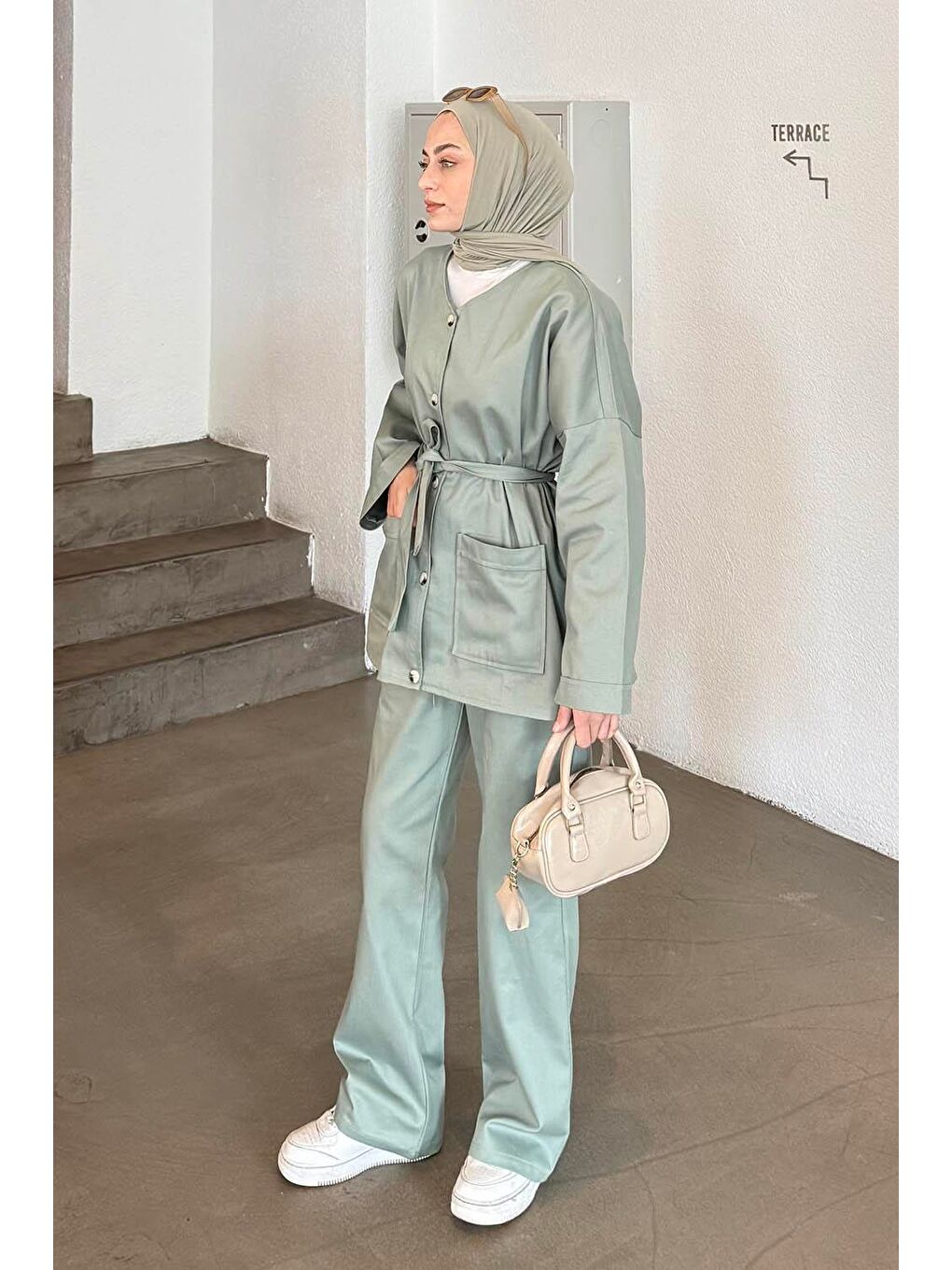 Kuşaklı Gabardin Takım Çağla Yeşili-1