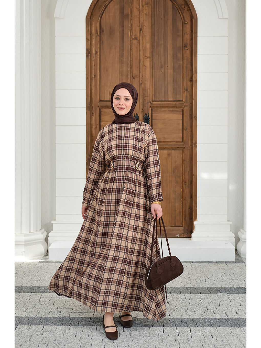 Bej Kadın Ekose Desen Bronş Detay Arkadan Bağlamalı Elbise Vizon-1