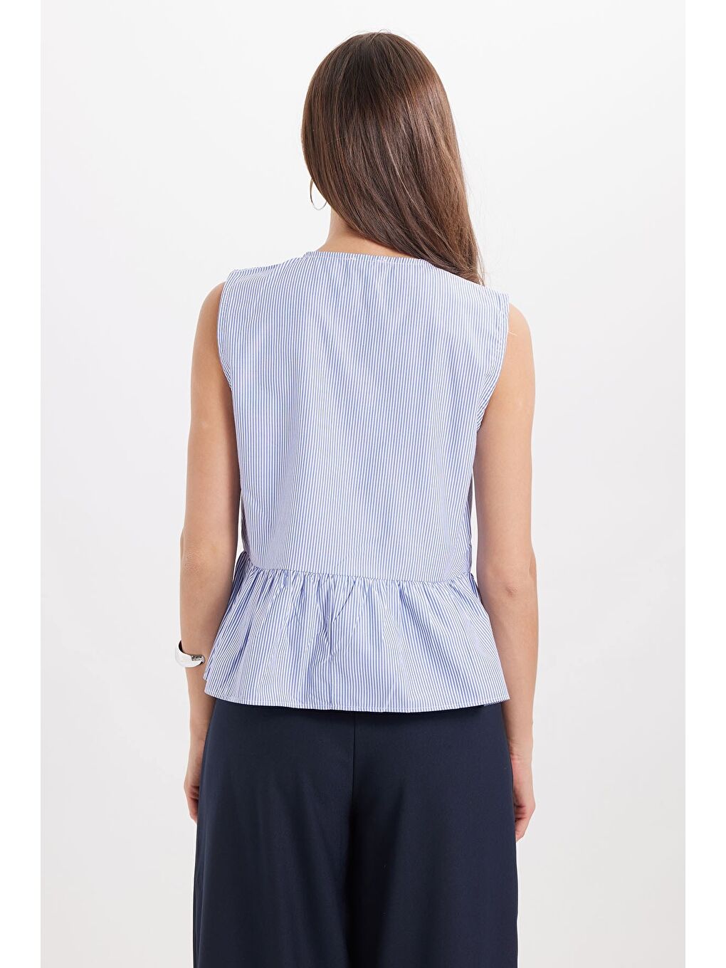 Kadın Slim Fit Dar Kesim Önden Bağlamalı Pamuklu Çizgili Mavi Bluz Gömlek-7