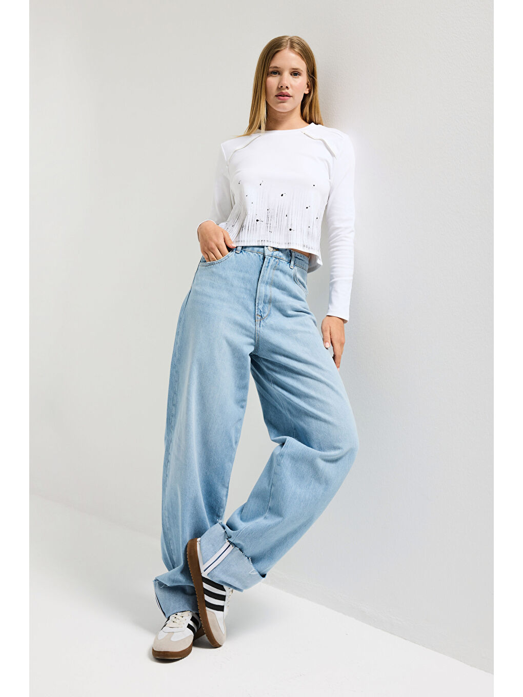 Kadın Beyaz w5 Özel Baskılı Kumaş Fermuar Detaylı Tasarım Body-4