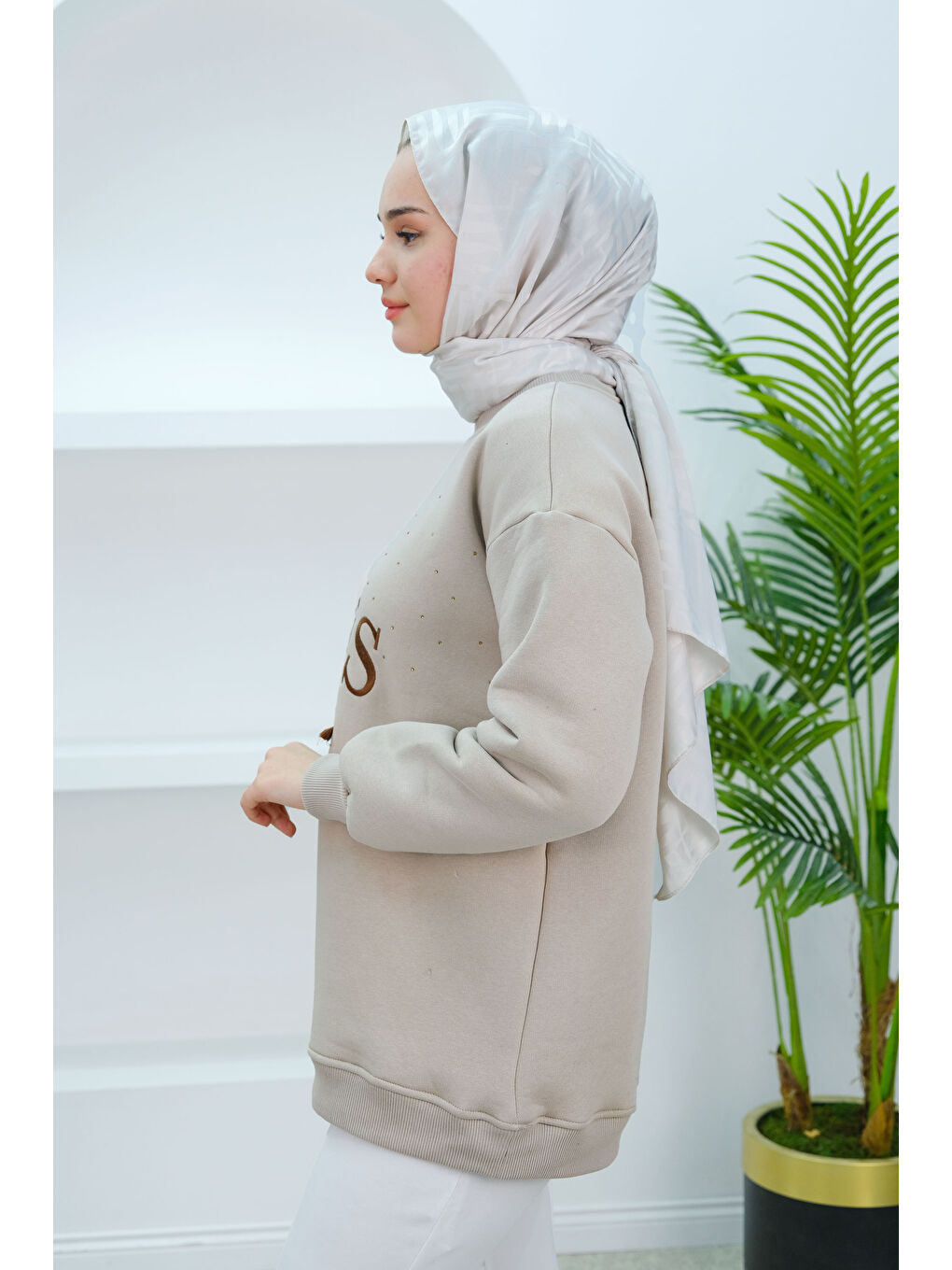 Locco Moda Ekru Taş Ve Nakış Detaylı Oversize Sweat Krem - 2