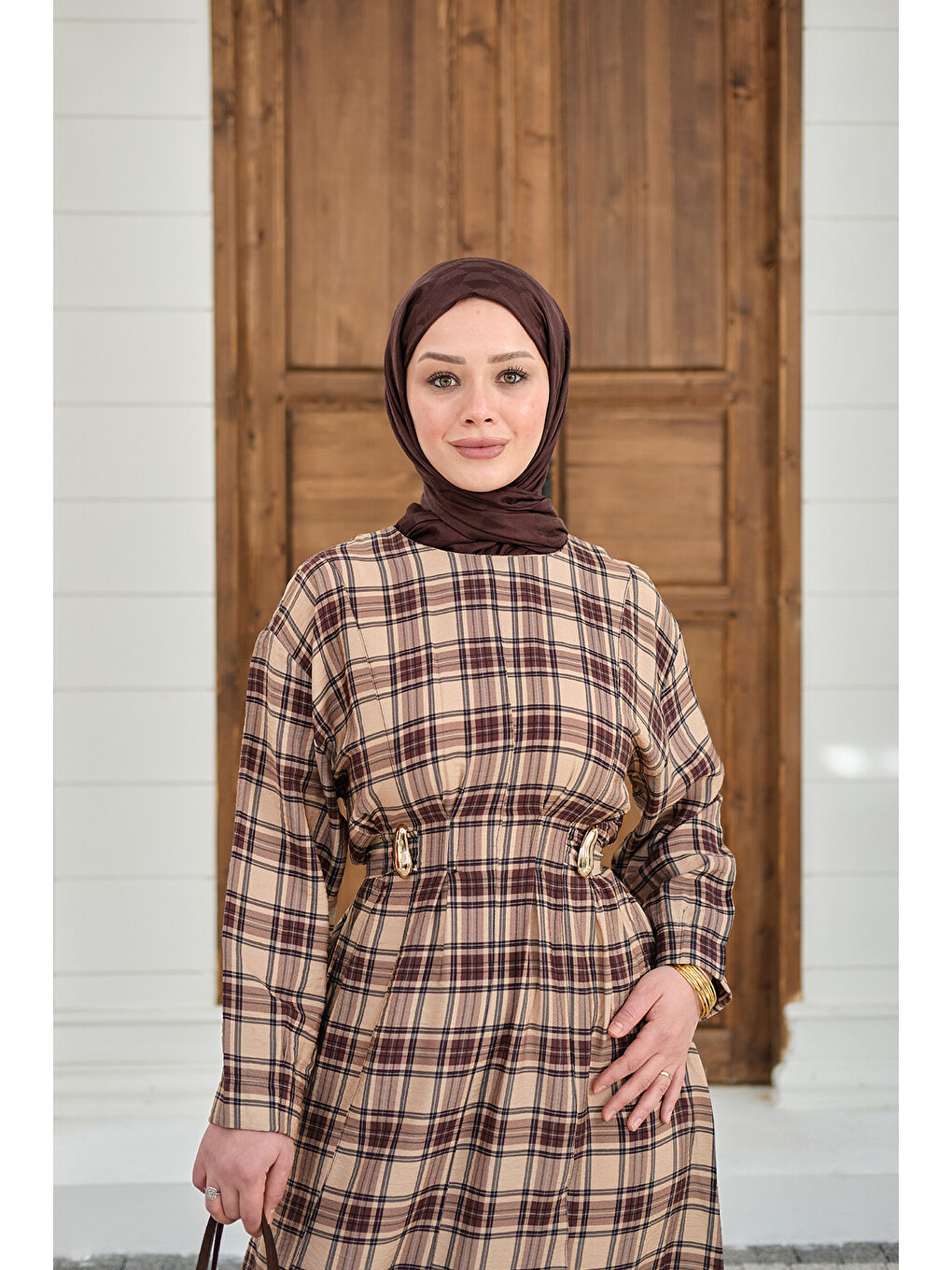 Bej Kadın Ekose Desen Bronş Detay Arkadan Bağlamalı Elbise Vizon-2