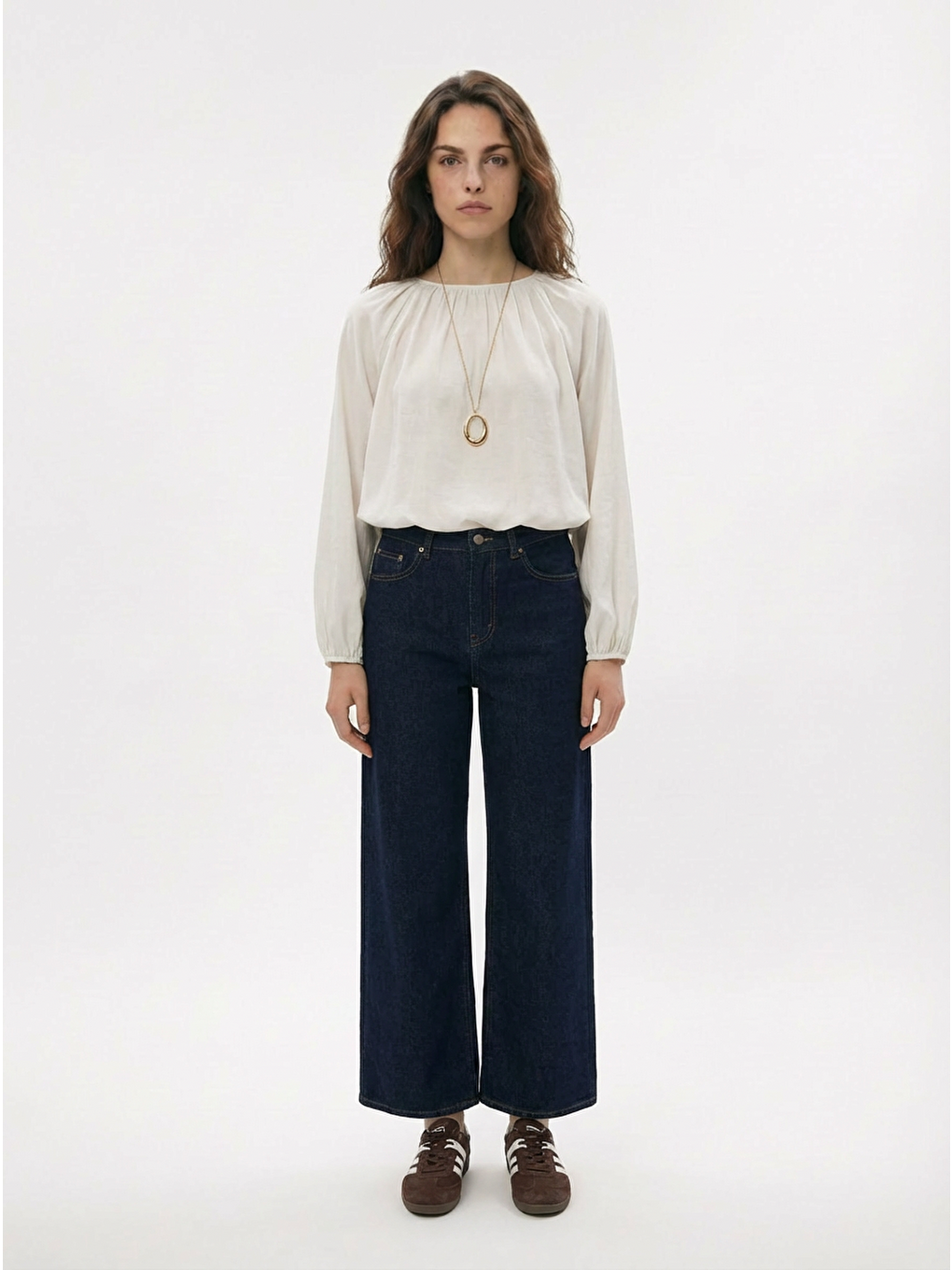 Bej Taş-Yakası Büzgülü Bluz-1