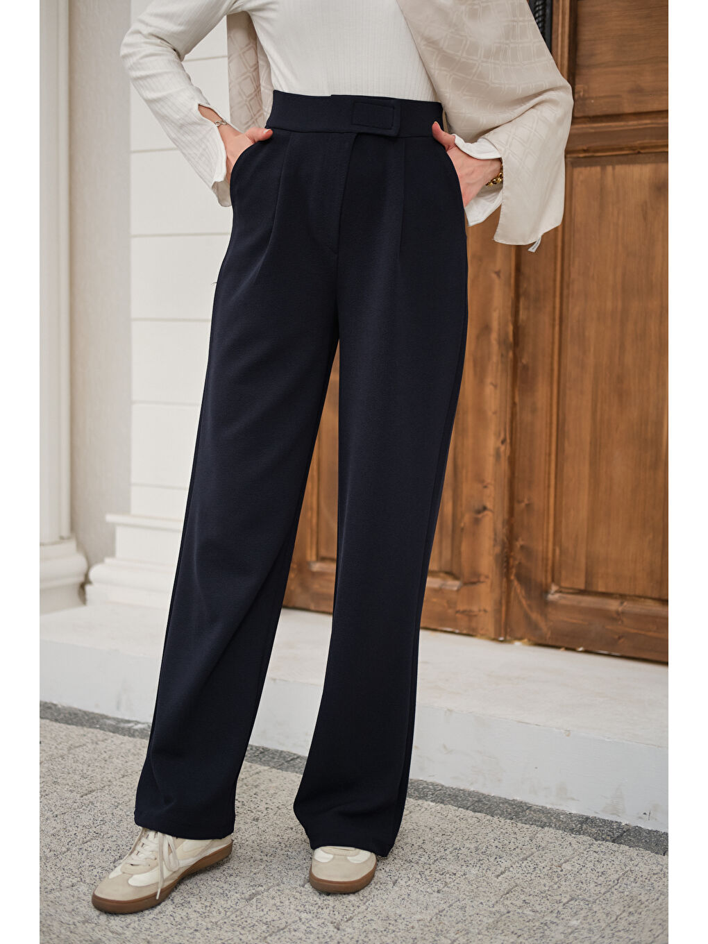 Kadın Cırtcırt Detay Kumaş Pantolon Lacivert-4