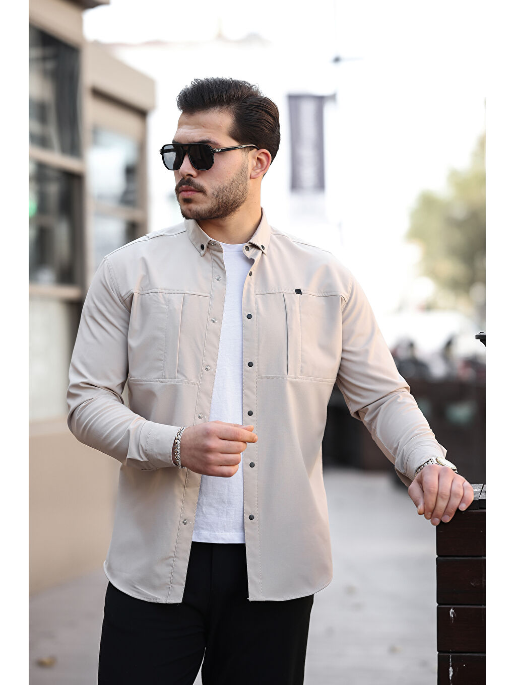 Bej Erkek Gizli Cep Paraşüt Kumaş Gömlek