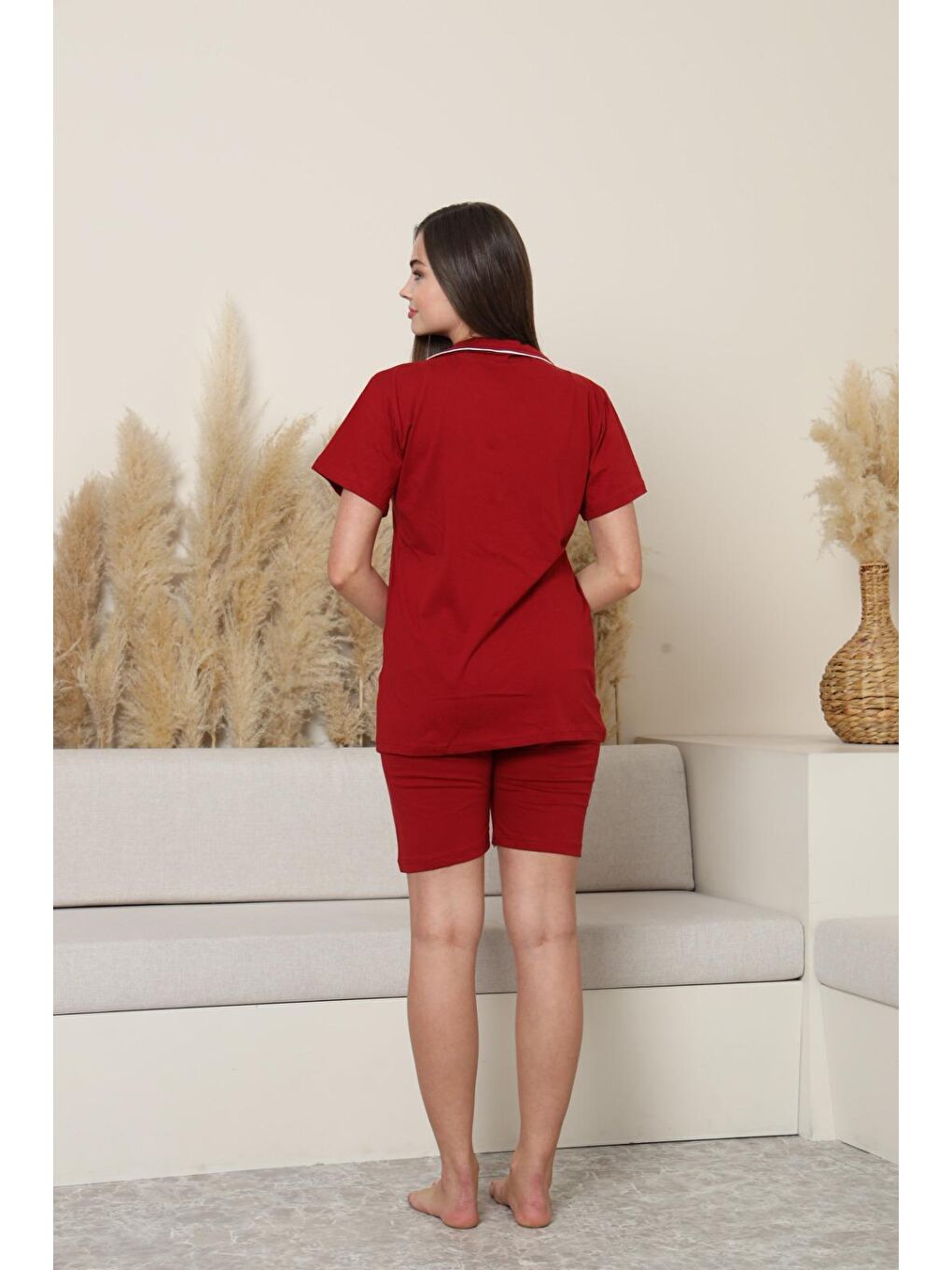 Kadın Bordo %100 Pamuk Biyeli Yüksek Kaliteli Gömlek Yaka Düğmeli Kısa Kollu Şortlu Pijama Takımı-1