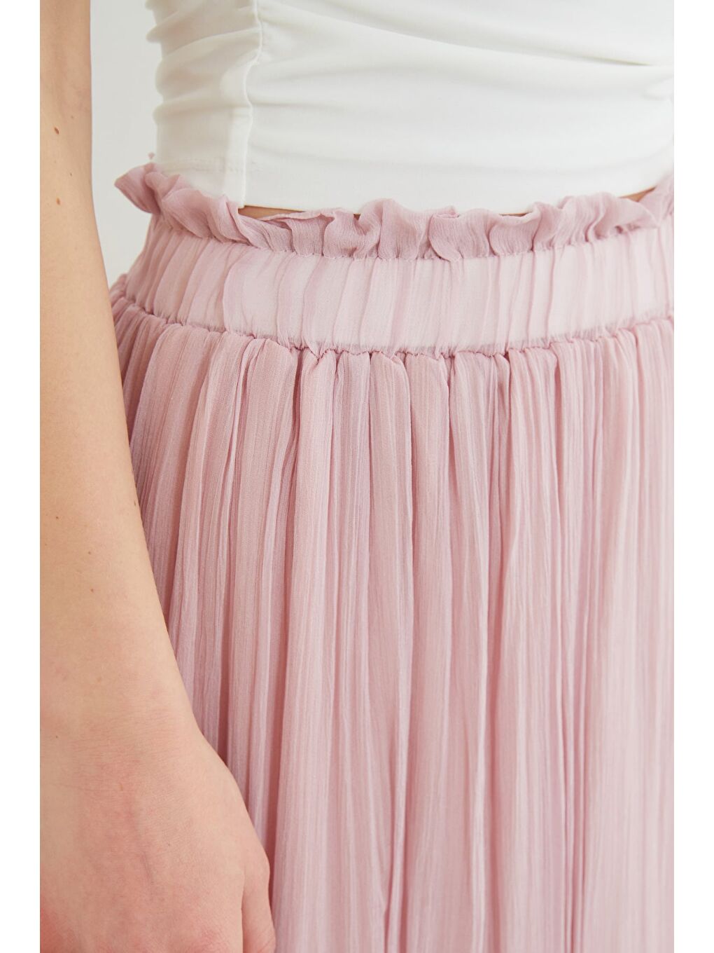 Pembe Beli Lastikli Pileli Uzun Şifon Etek-4