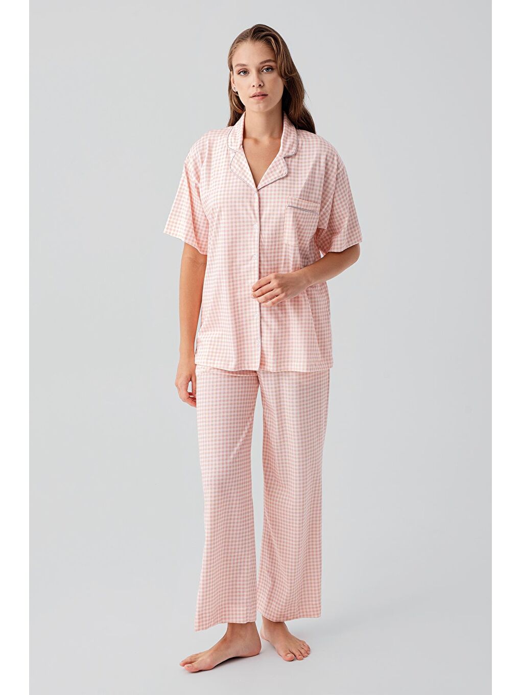Pembe Kısa Kollu Düğmeli Cepli Pötikare Pamuklu Pijama Takım 19201-1