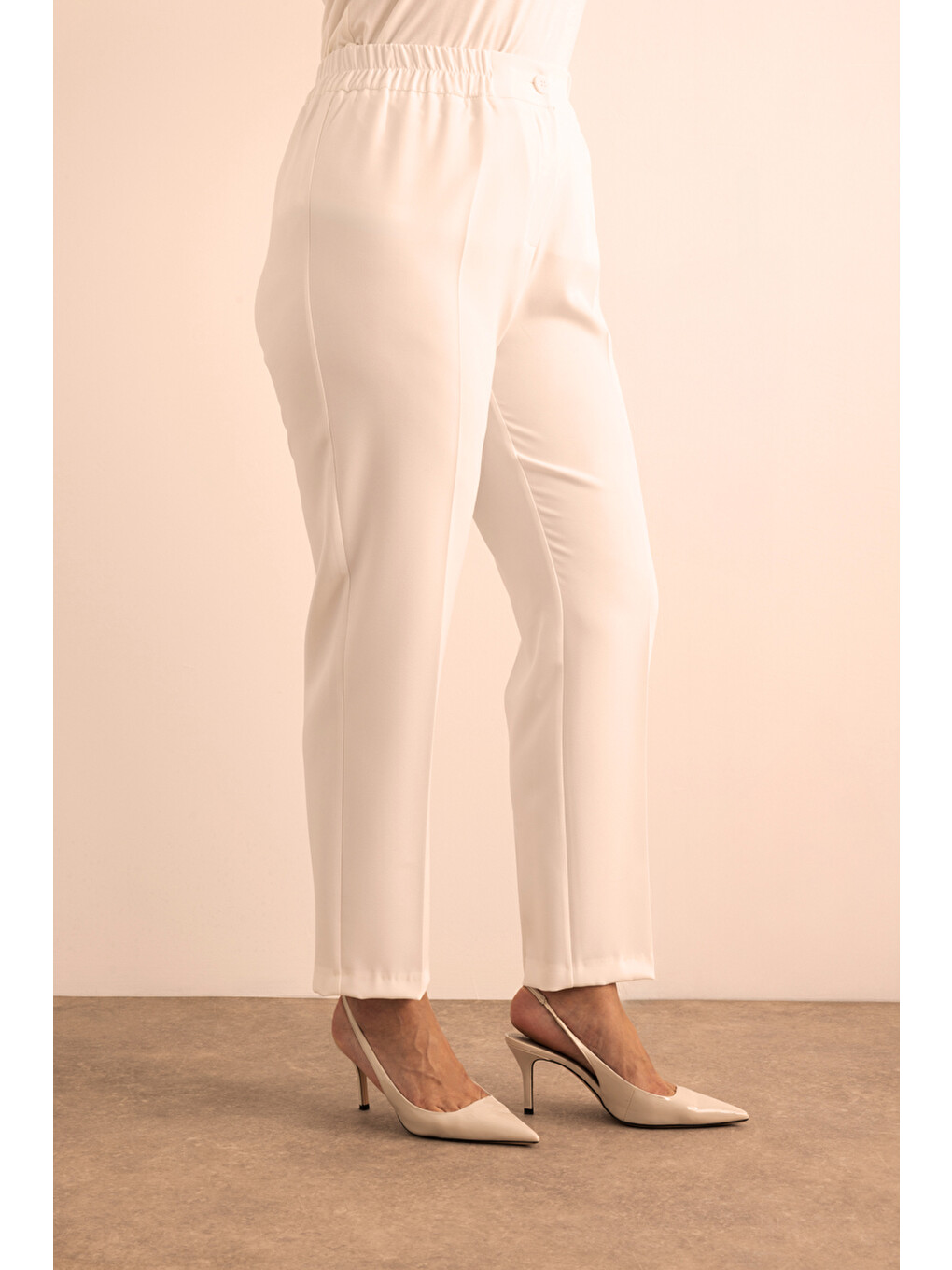 Ekru Beli Lastikli Dokuma Pantolon-3