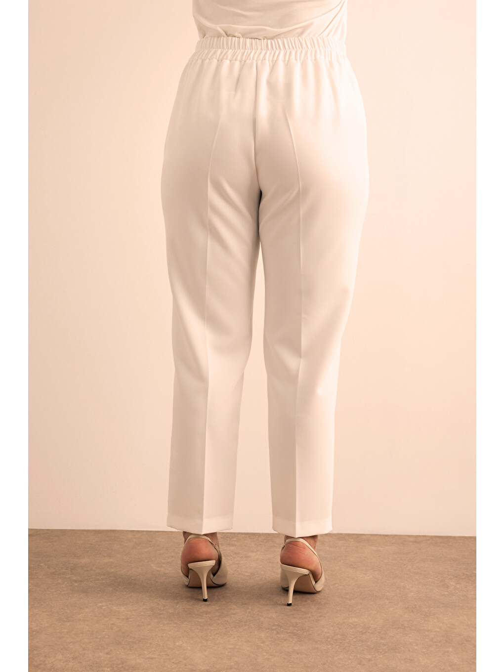 Ekru Beli Lastikli Dokuma Pantolon-5